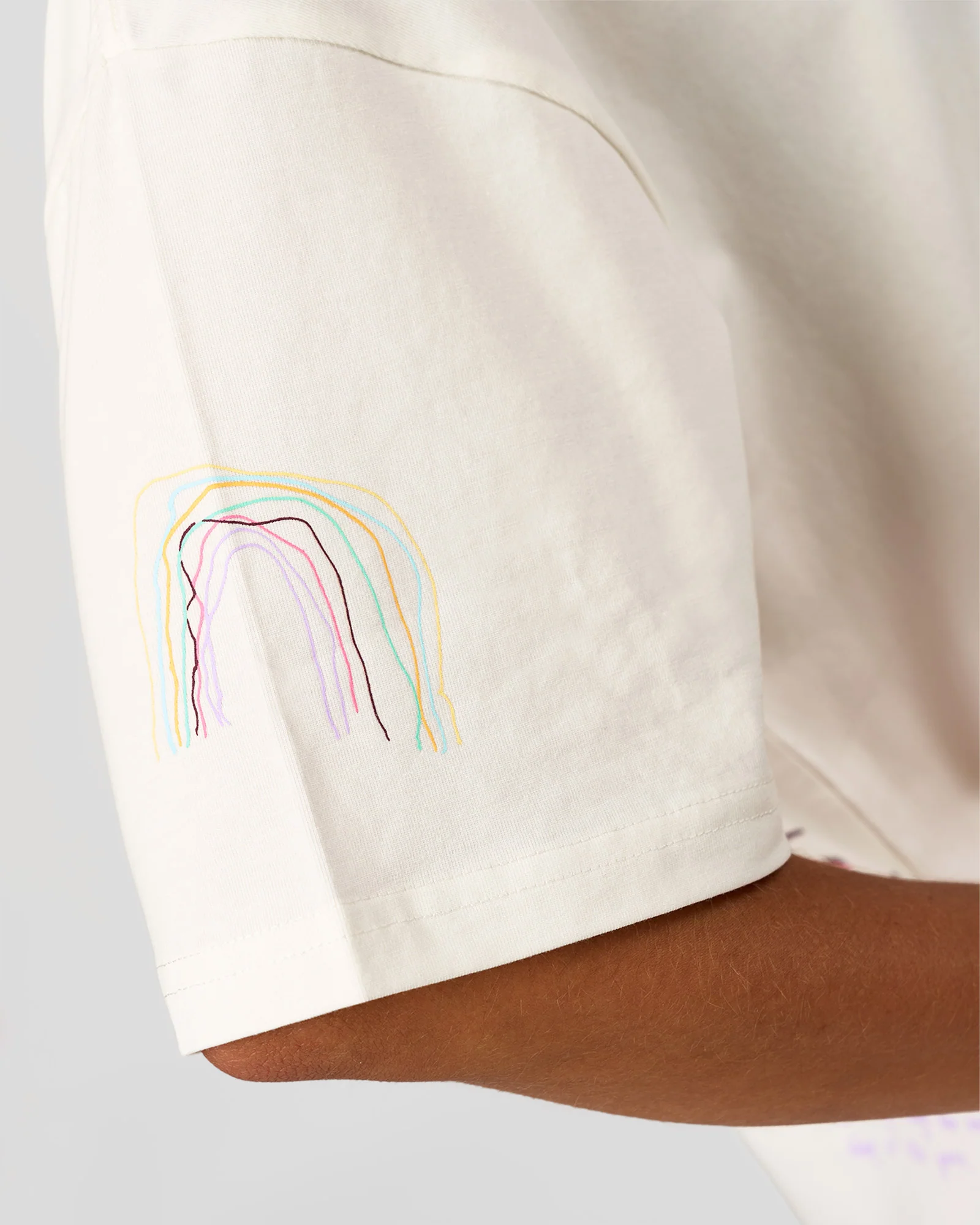 481-mother-s-day-flxcotton-oversize-tee-off-white-15.webp Mother's Day FLXCotton Oversize Tee - Off White