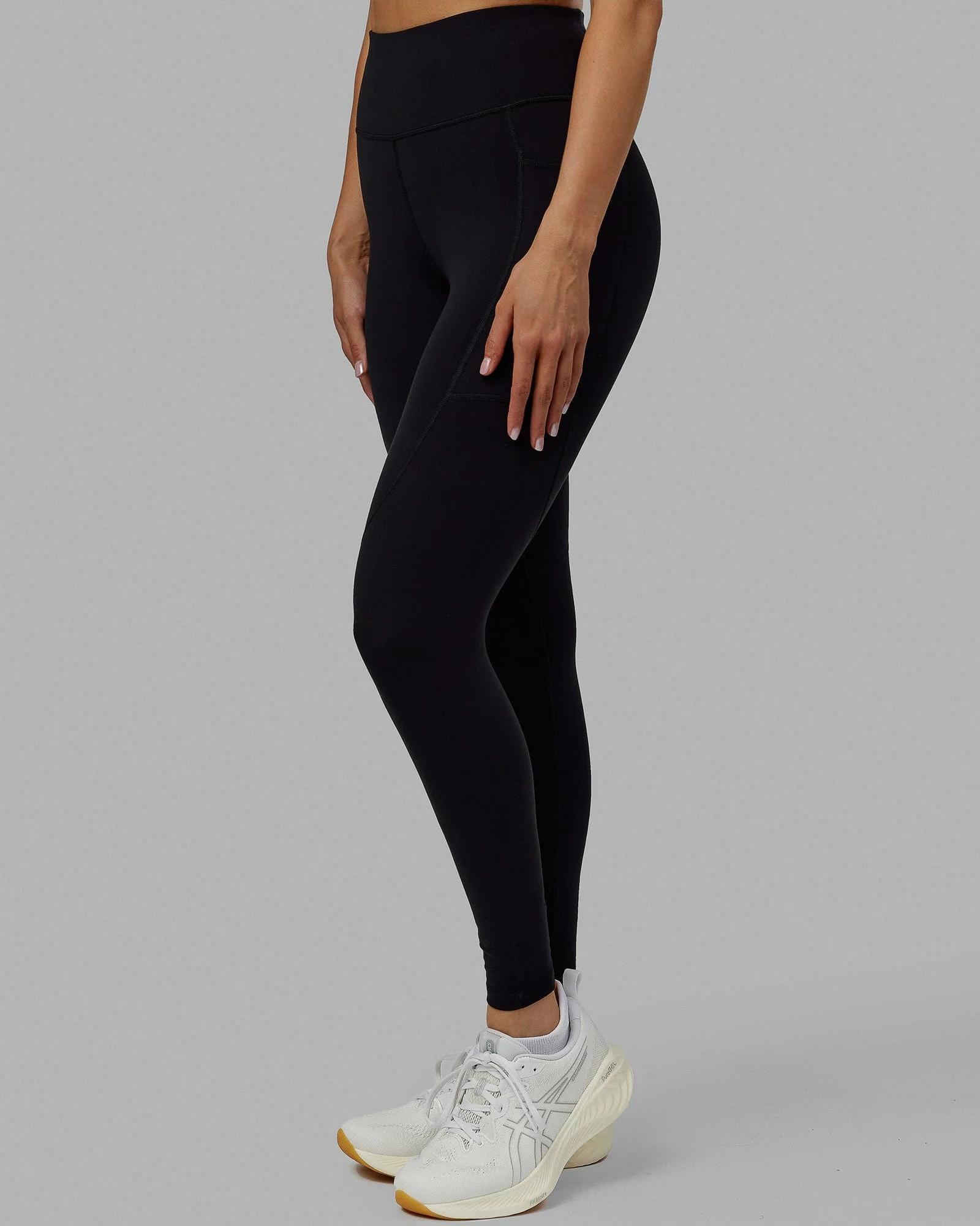 4819-rep-ultra-high-rise-full-length-legging-pockets-no-logo-black-1.webp Rep Ultra High-Rise Full Length Legging Pockets No Logo - Black