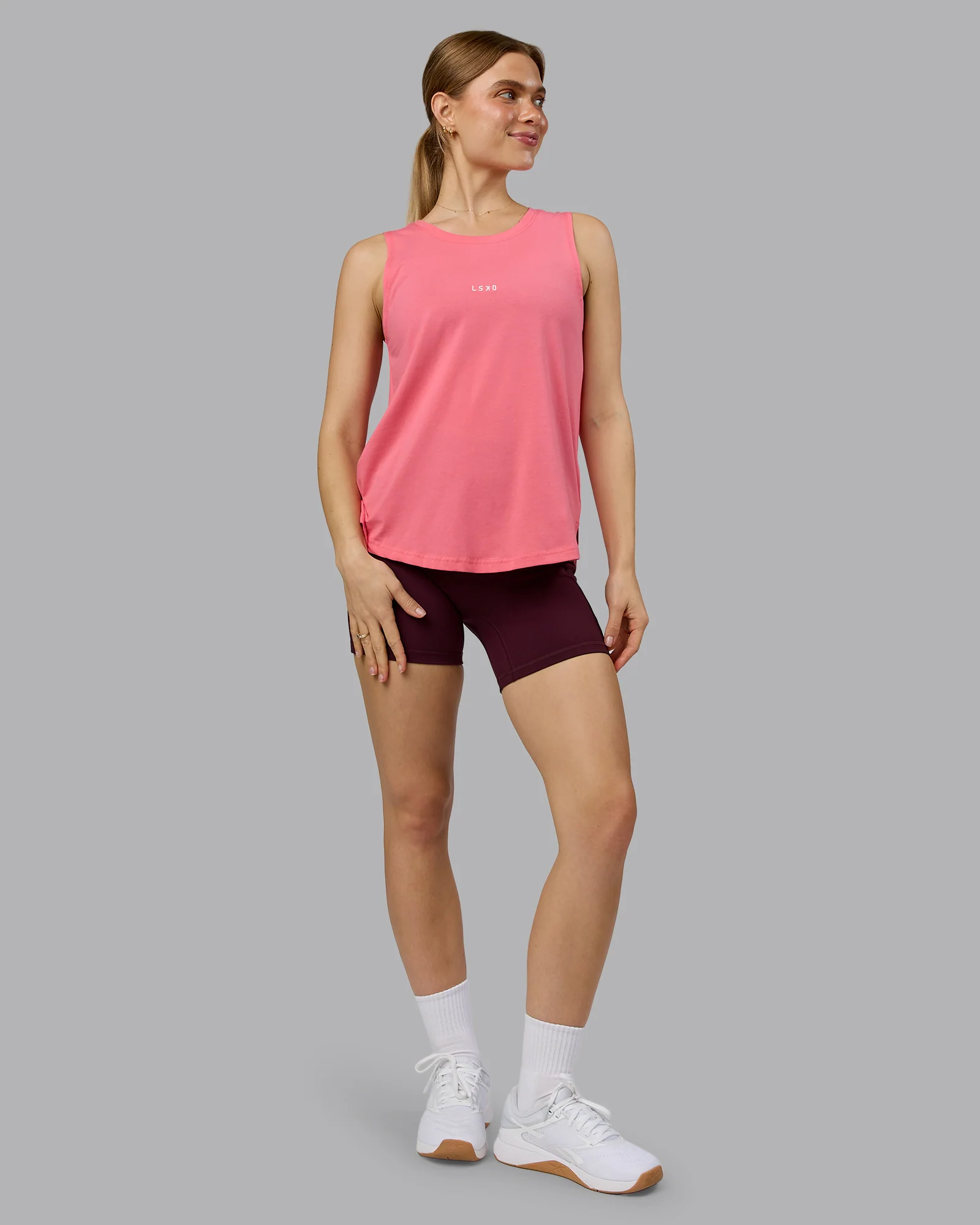 4828-go-to-flxcotton-longline-tank-pink-lemonade-white-5.webp Go-To FLXCotton Longline Tank - Pink Lemonade-White