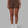 Elixir Ultra High-Rise 6" Short Pockets - Chocolate Martini