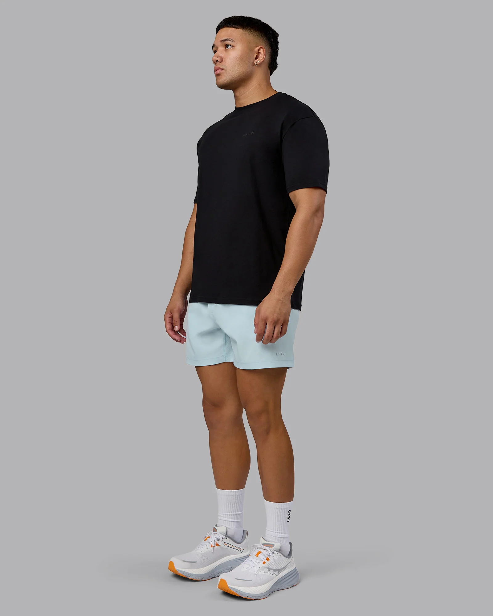 4891-run-club-flxcotton-tee-oversize-black-reflective-11.webp RUN CLUB FLXCotton Tee Oversize - Black-Reflective