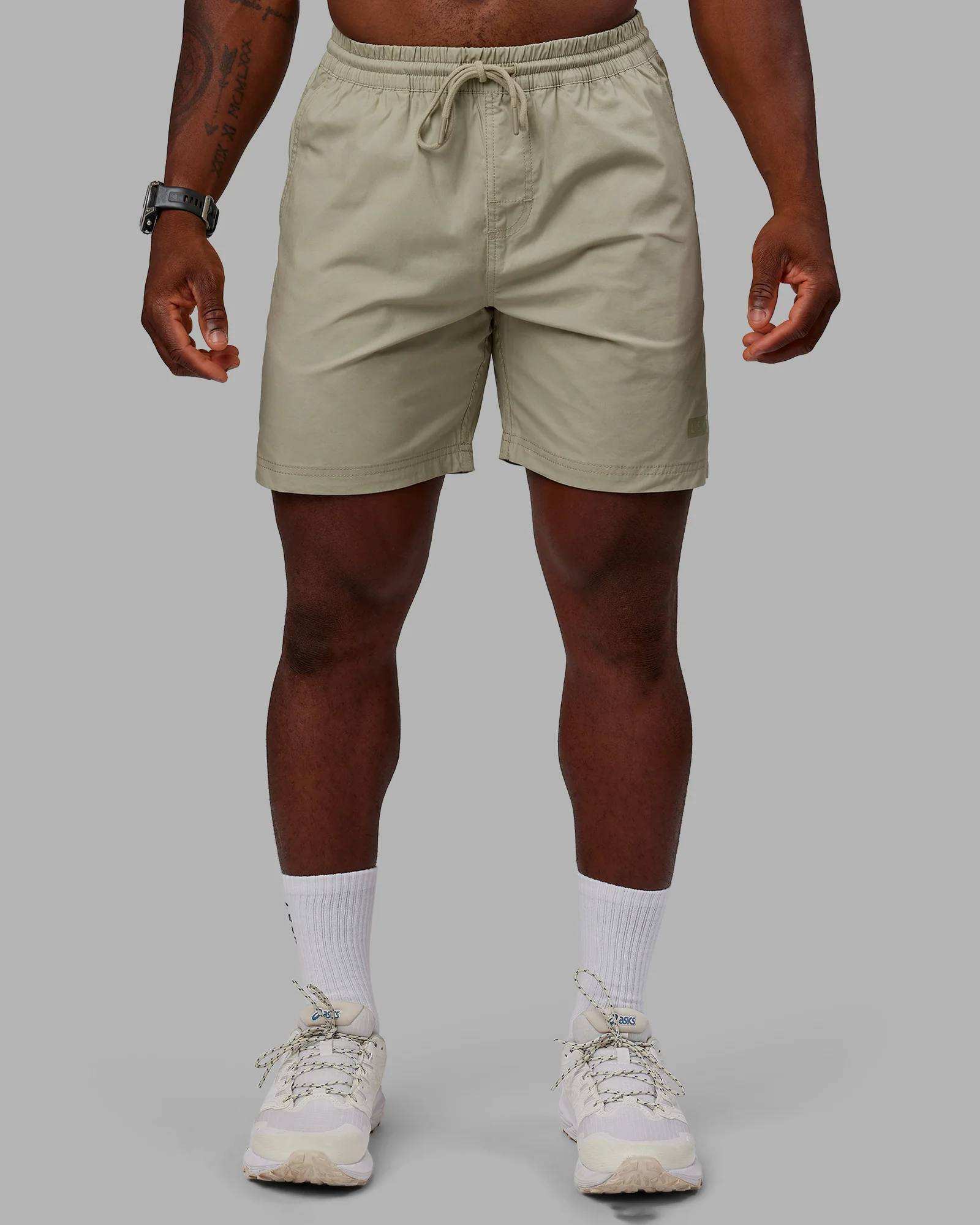 4927-daily-7-short-sustained-grey-5.webp Daily 7" Short - Sustained Grey
