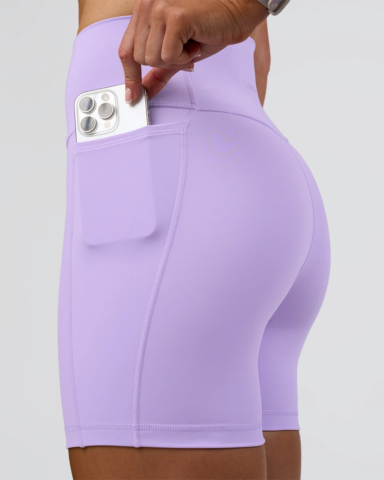 4935-fusion-ultra-high-rise-6-short-pockets-pale-lilac-2.webp Fusion Ultra High-Rise 6" Short Pockets - Pale Lilac