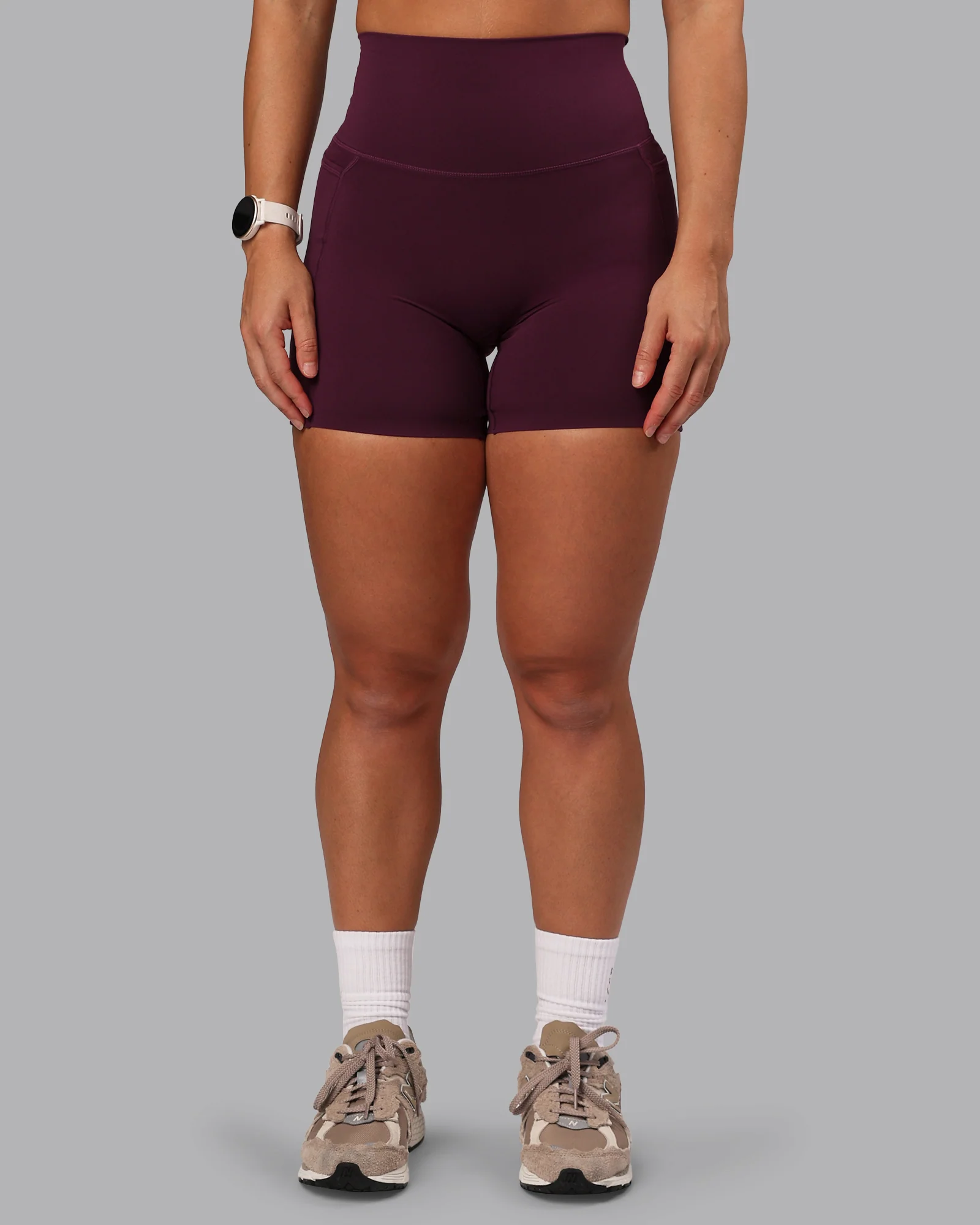 4997-elixir-ultra-high-rise-6-short-pockets-cherry-lacquer-6.webp Elixir Ultra High-Rise 6" Short Pockets - Cherry Lacquer