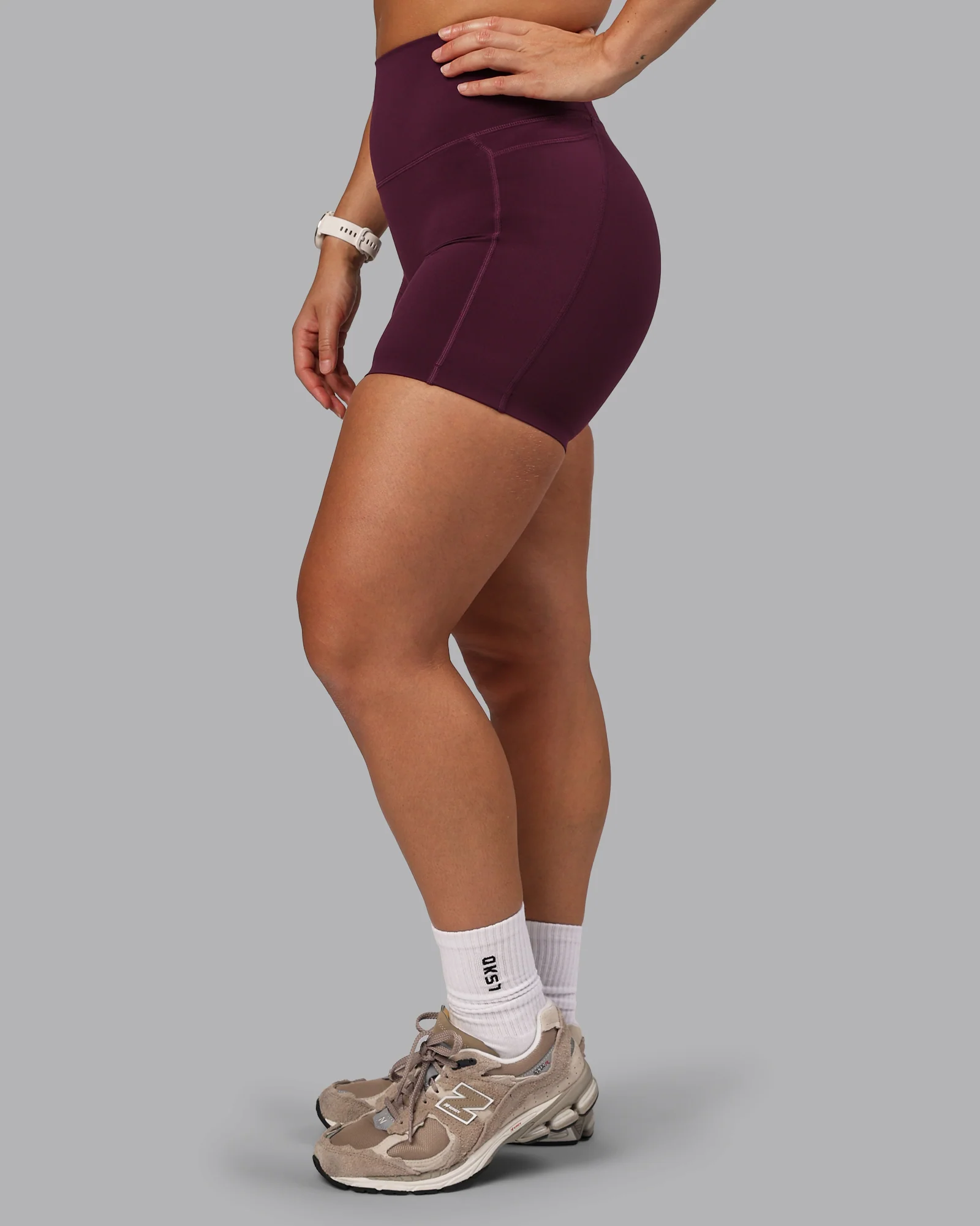 4997-elixir-ultra-high-rise-6-short-pockets-cherry-lacquer-9.webp Elixir Ultra High-Rise 6" Short Pockets - Cherry Lacquer