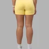 5042-fusion-ultra-high-rise-6-short-pockets-lemon-4.webp Fusion Ultra High-Rise 6" Short Pockets - Lemon