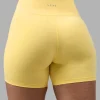 5042-fusion-ultra-high-rise-6-short-pockets-lemon-8.webp Fusion Ultra High-Rise 6" Short Pockets - Lemon