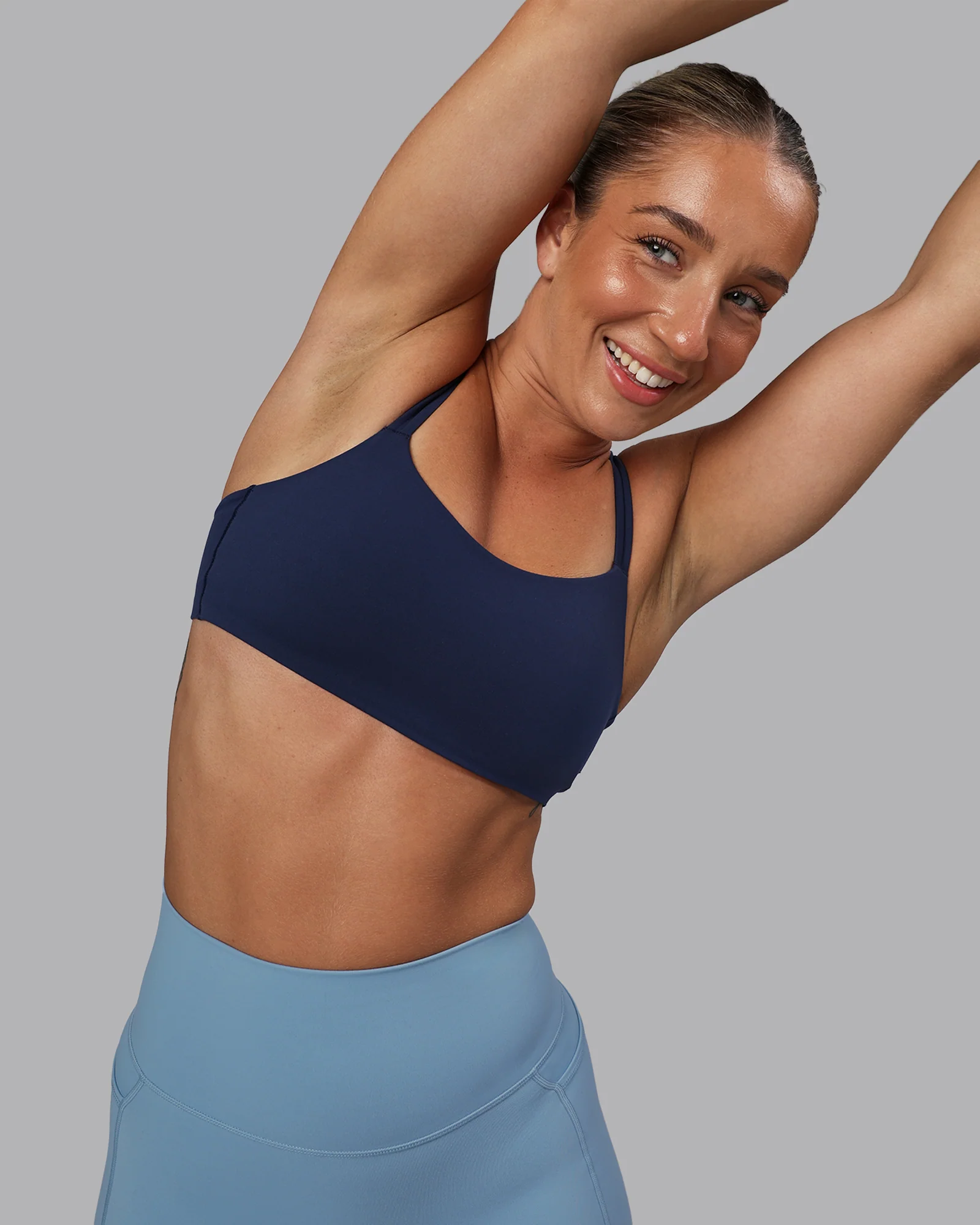 5060-vantage-sports-bra-future-navy-1.webp Vantage Sports Bra - Future Navy