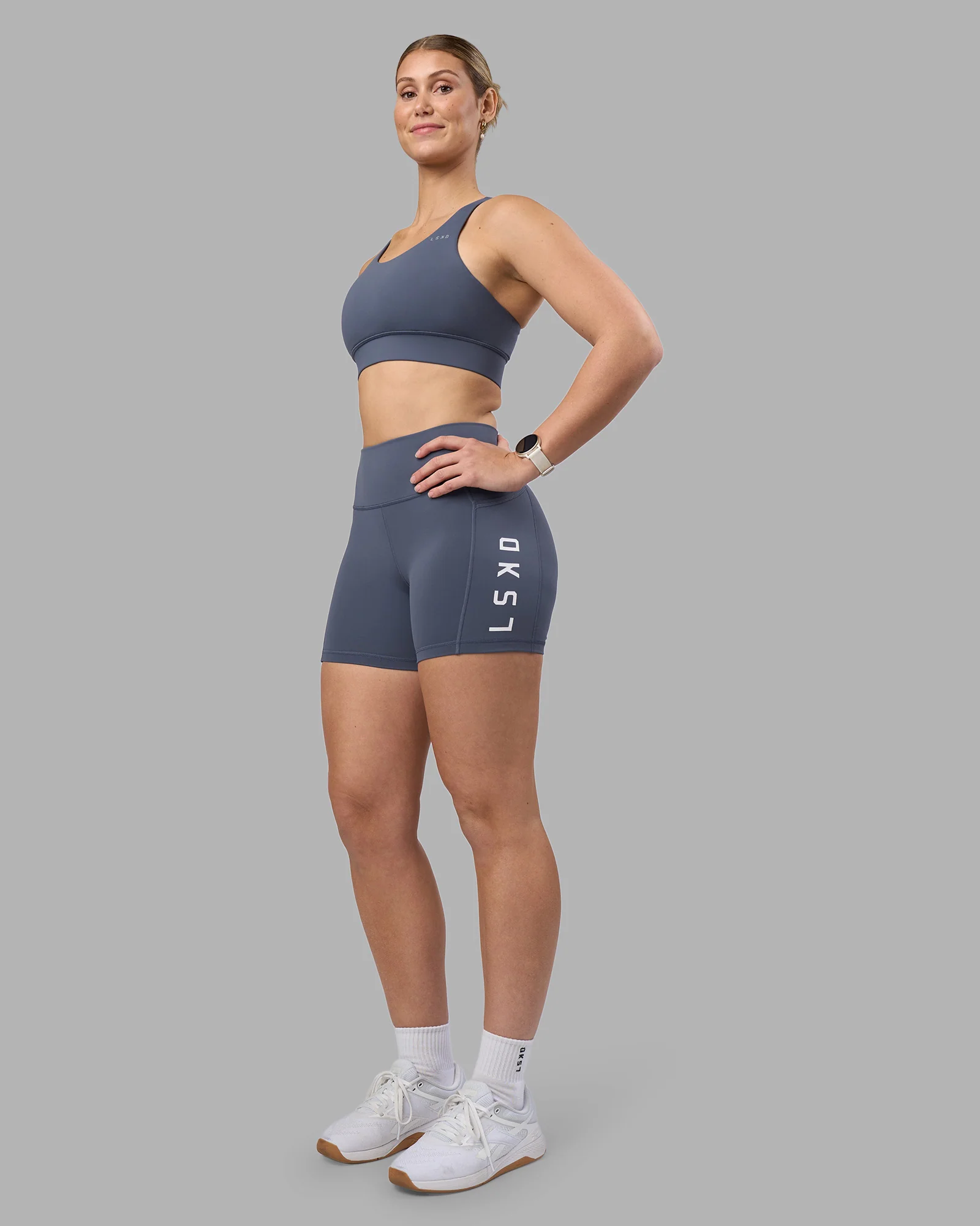 Accelerate Sports Bra - Night Shadow