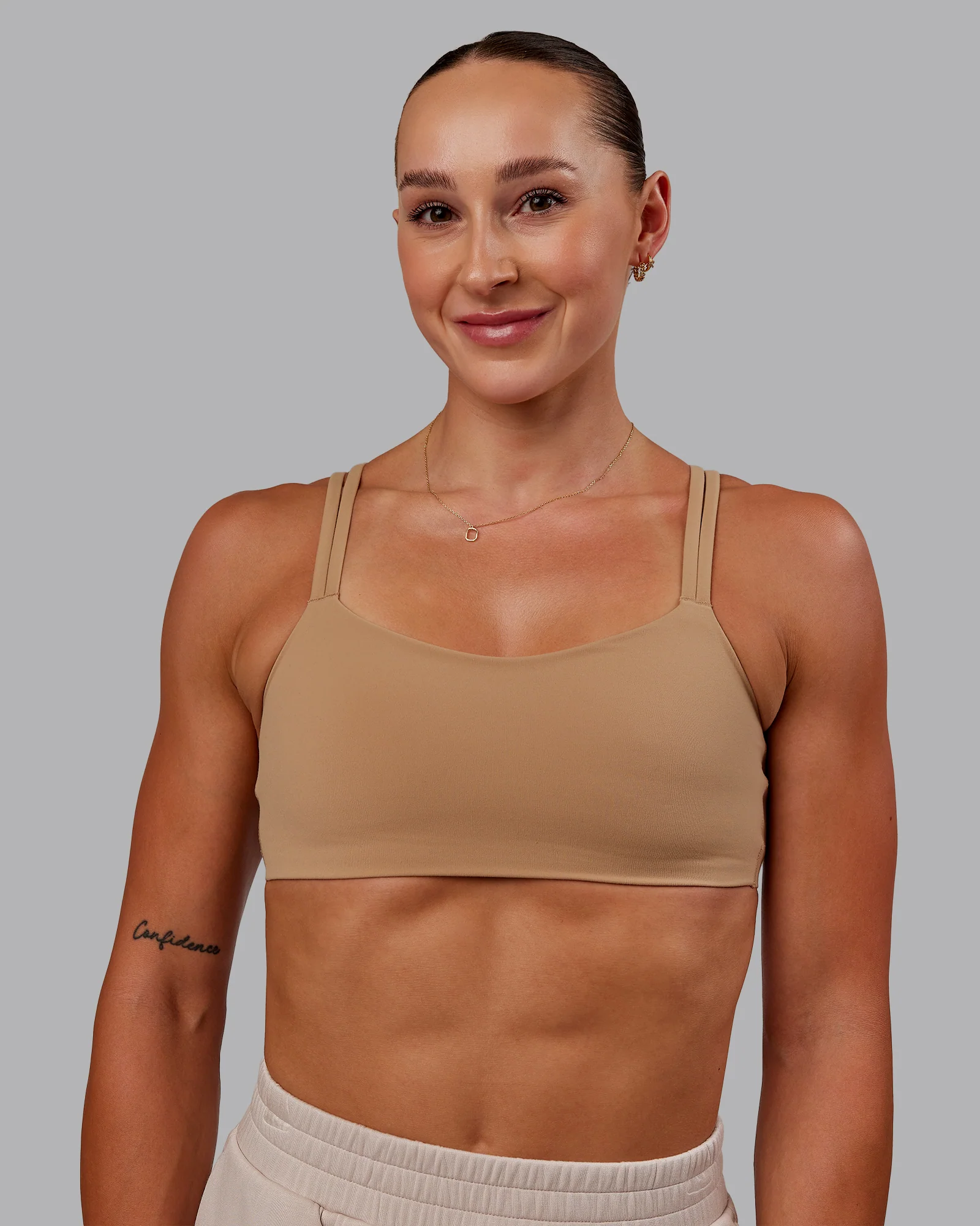 5195-vantage-sports-bra-warm-smoke-1.webp Vantage Sports Bra - Warm Smoke
