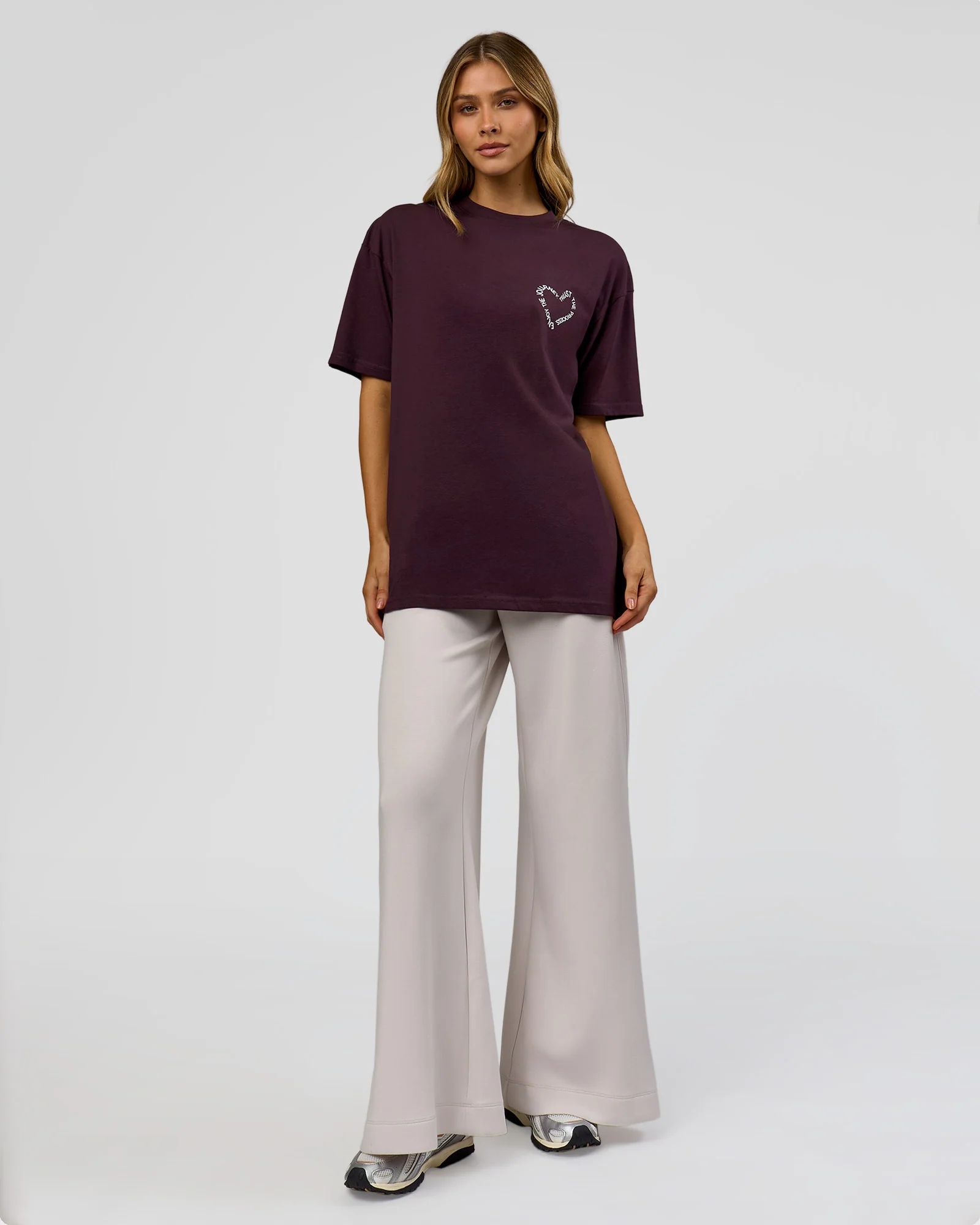 526-love-the-process-flxcotton-oversize-tee-midnight-plum-white-6.webp Love The Process FLXCotton Oversize Tee - Midnight Plum-White