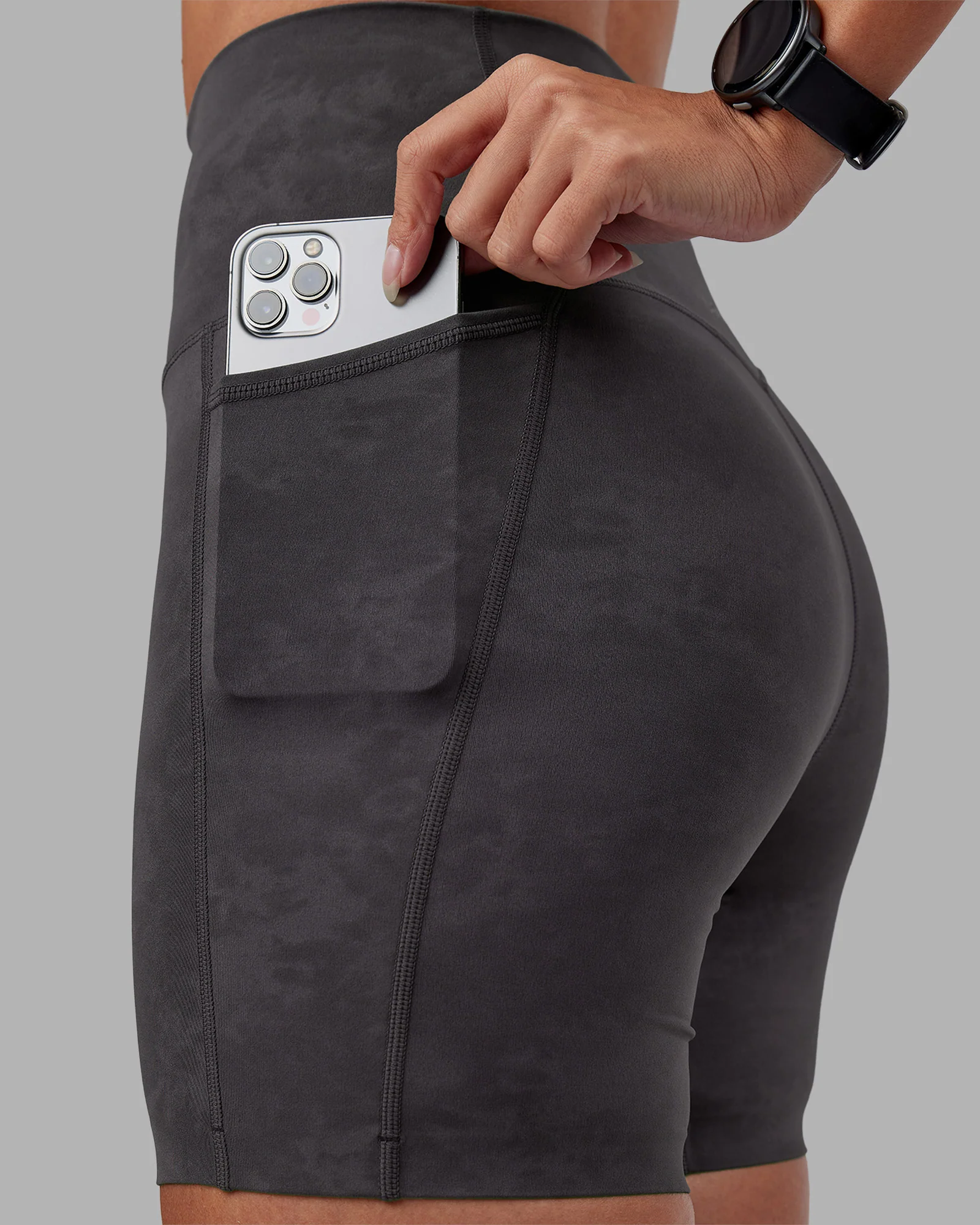 5315-elixir-ultra-high-rise-6-short-pockets-dark-storm-wash-1.webp Elixir Ultra High-Rise 6" Short Pockets - Dark Storm Wash