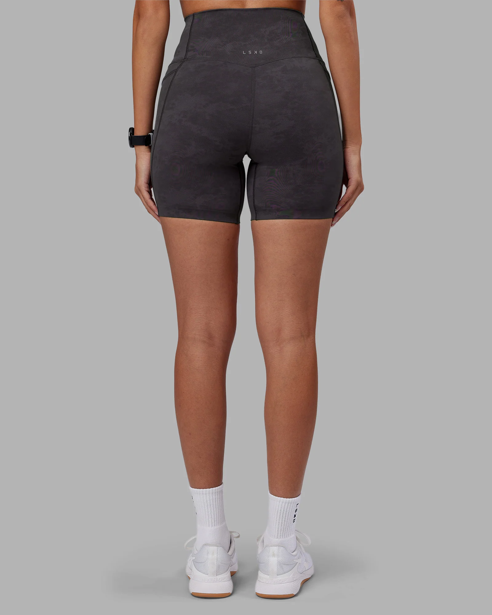5315-elixir-ultra-high-rise-6-short-pockets-dark-storm-wash-4.webp Elixir Ultra High-Rise 6" Short Pockets - Dark Storm Wash