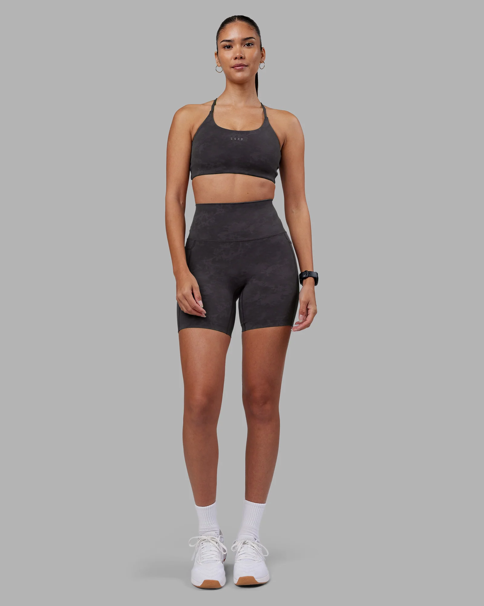 5315-elixir-ultra-high-rise-6-short-pockets-dark-storm-wash-5.webp Elixir Ultra High-Rise 6" Short Pockets - Dark Storm Wash
