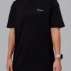 5324-run-club-flxcotton-tee-oversize-black-volt-12.webp RUN CLUB FLXCotton Tee Oversize - Black-Volt