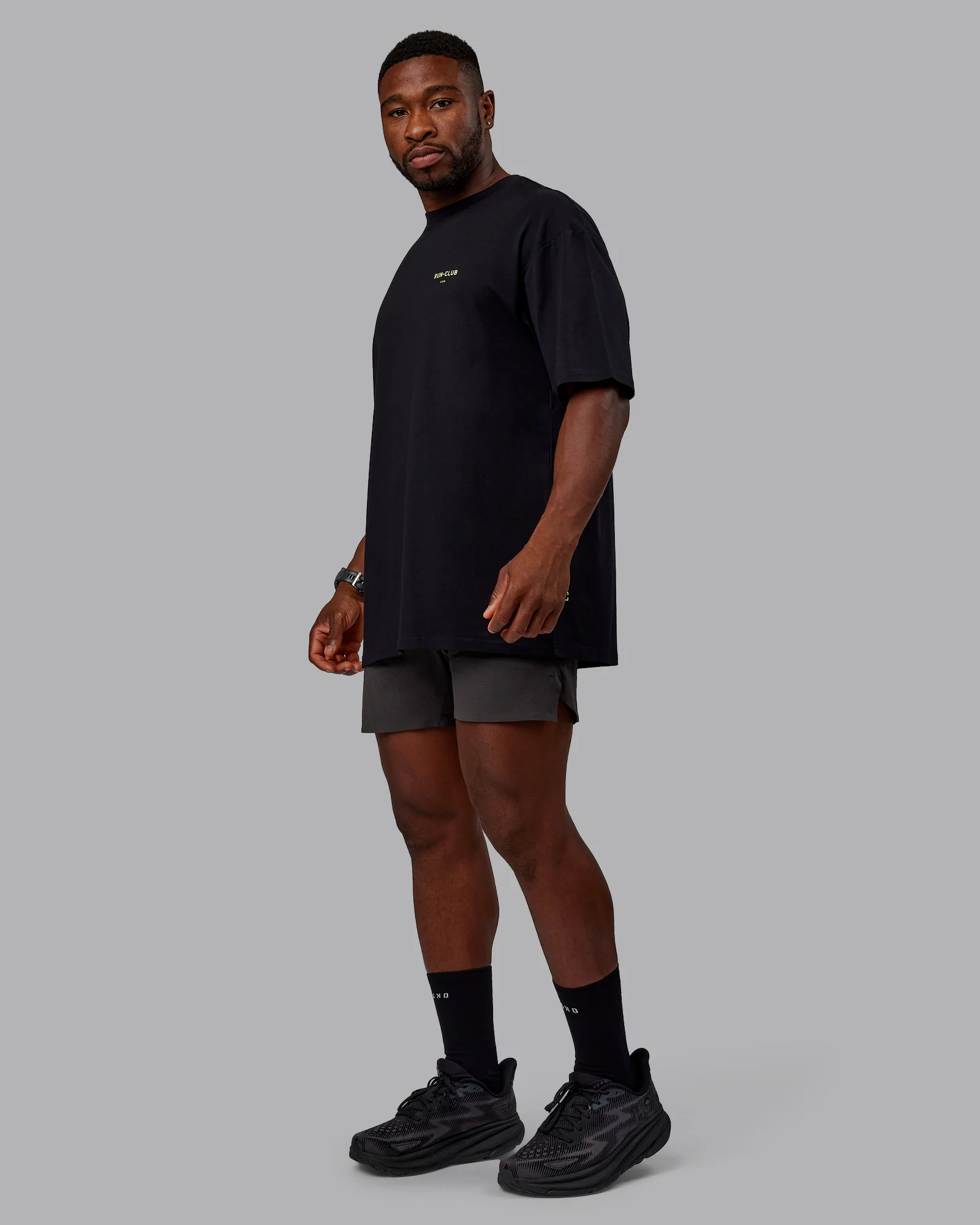 5324-run-club-flxcotton-tee-oversize-black-volt-6.webp RUN CLUB FLXCotton Tee Oversize - Black-Volt