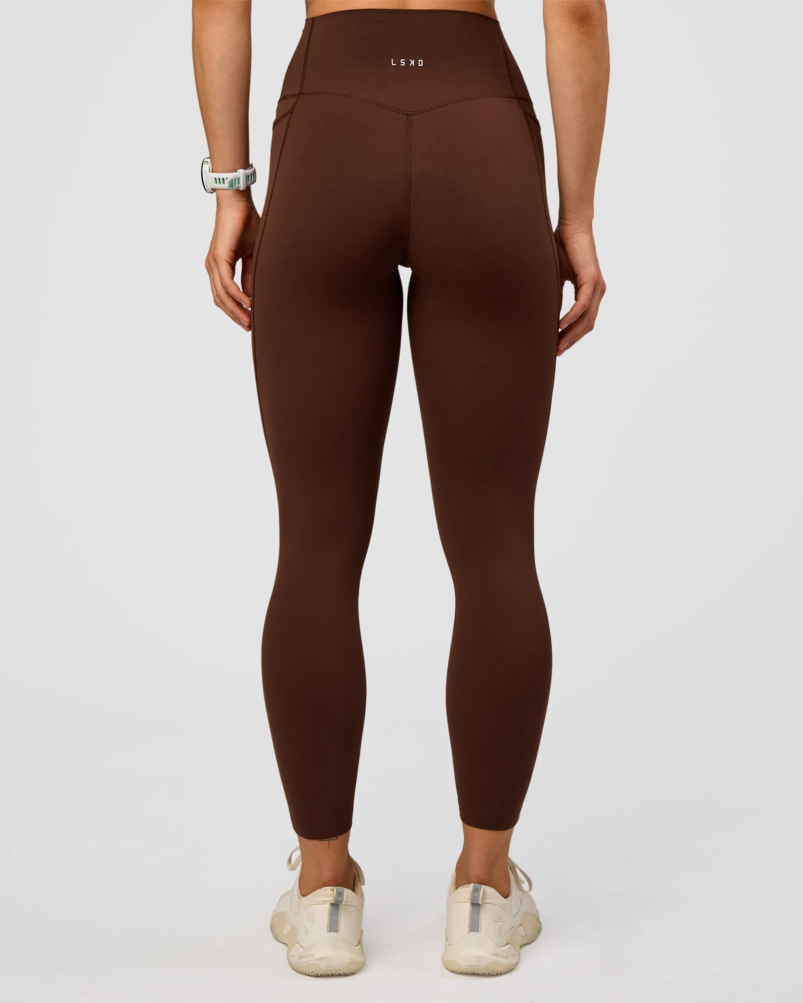 54-elixir-ultra-high-rise-7-8-legging-pockets-hot-chocolate-4.webp Elixir Ultra High-Rise 7/8 Legging Pockets - Hot Chocolate