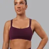 Vantage Sports Bra - Cherry Lacquer