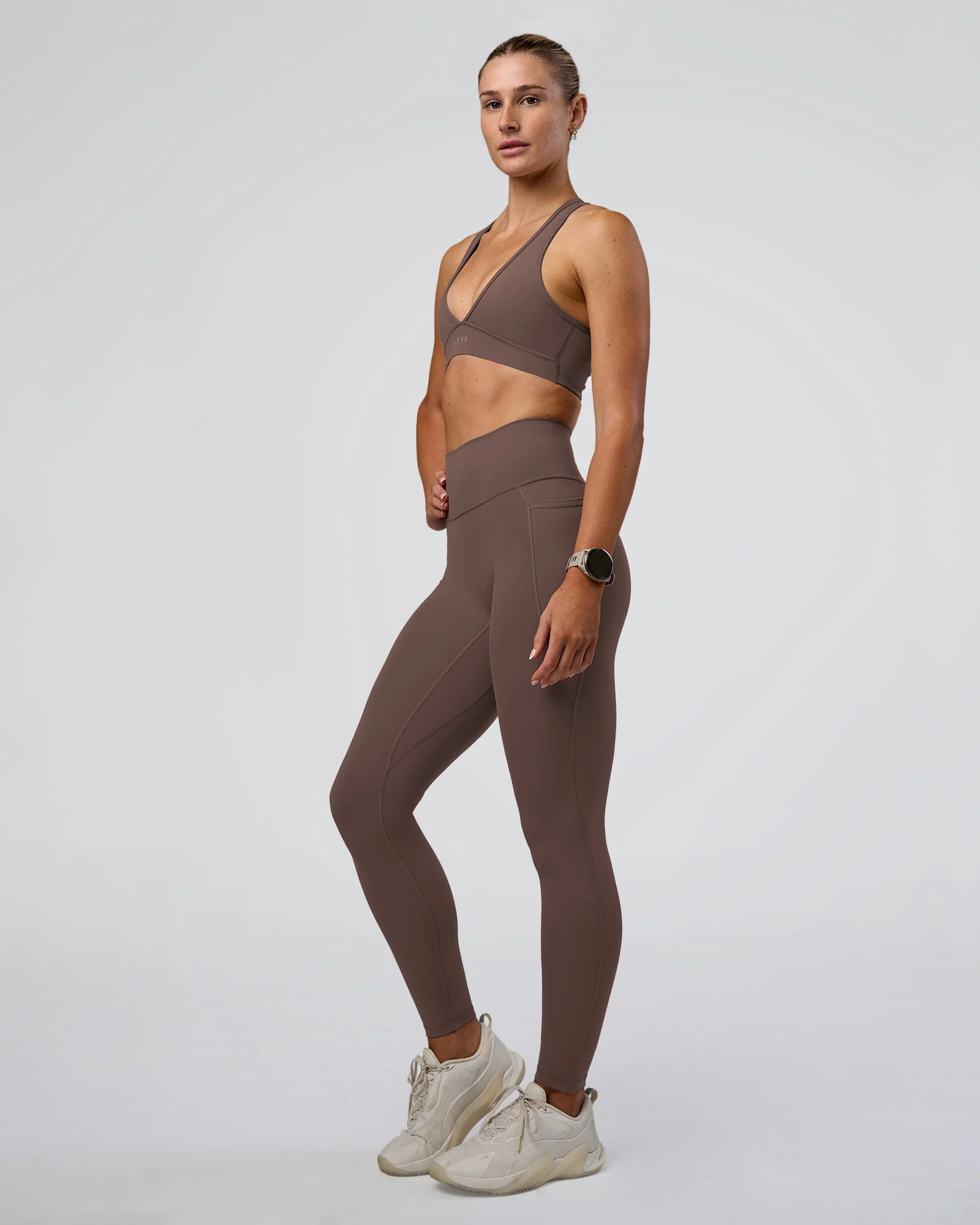 5510-stamina-sports-bra-peppercorn-3.webp Stamina Sports Bra - Peppercorn