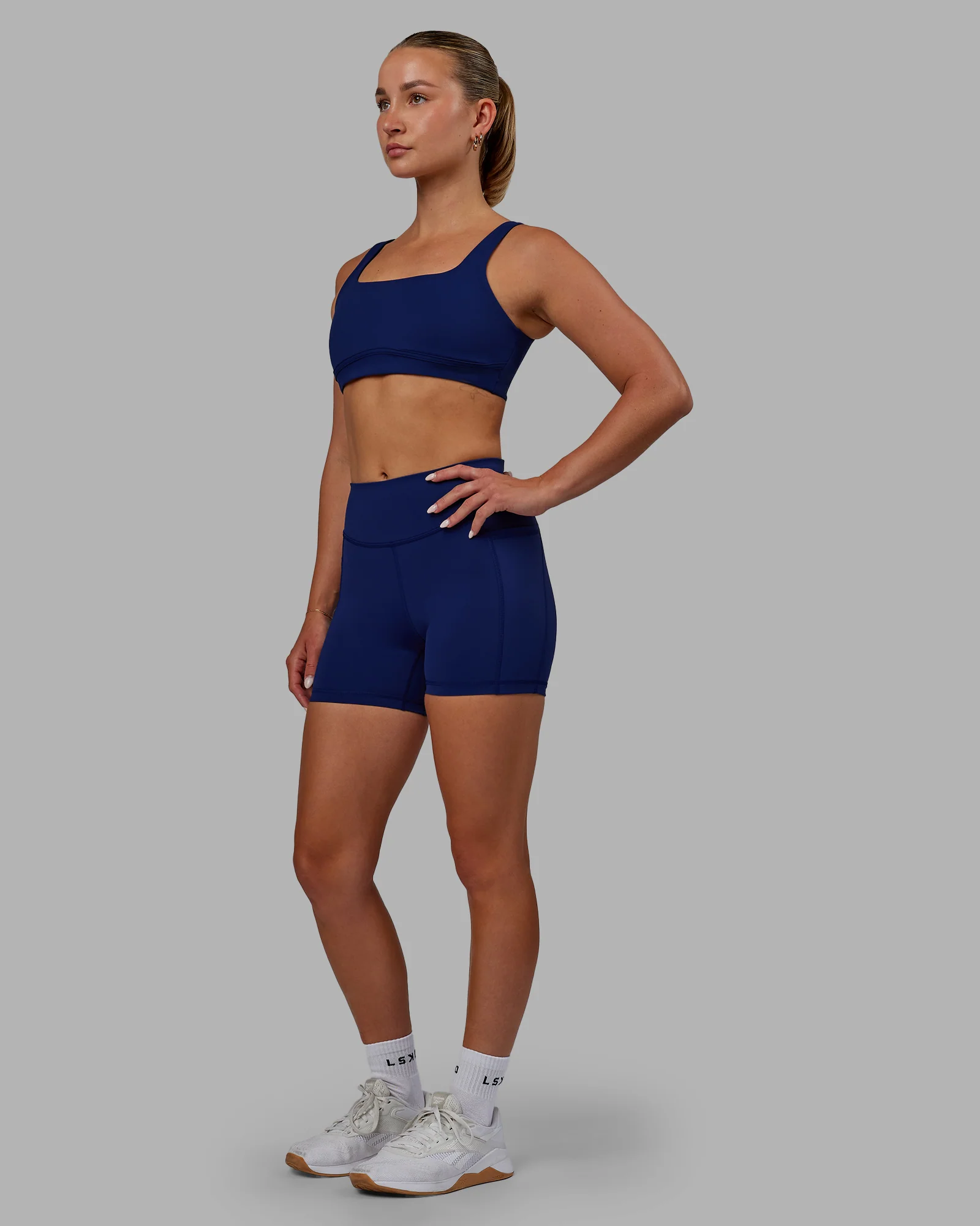 Elite High-Rise 4" Short Pockets - Midnight Blue