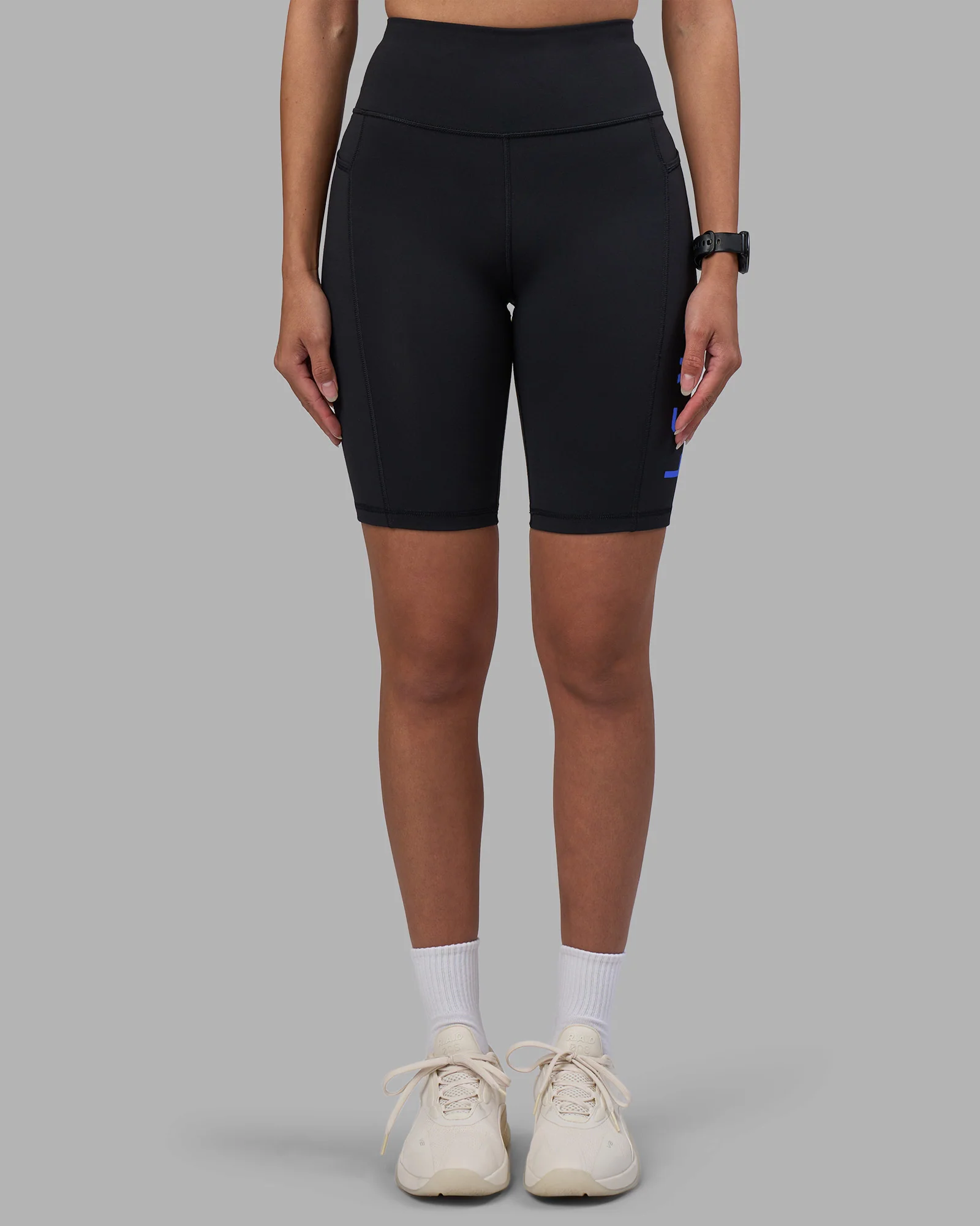 5693-rep-ultra-high-rise-9-short-pockets-black-power-cobalt-7.webp Rep Ultra High-Rise 9" Short Pockets - Black-Power Cobalt