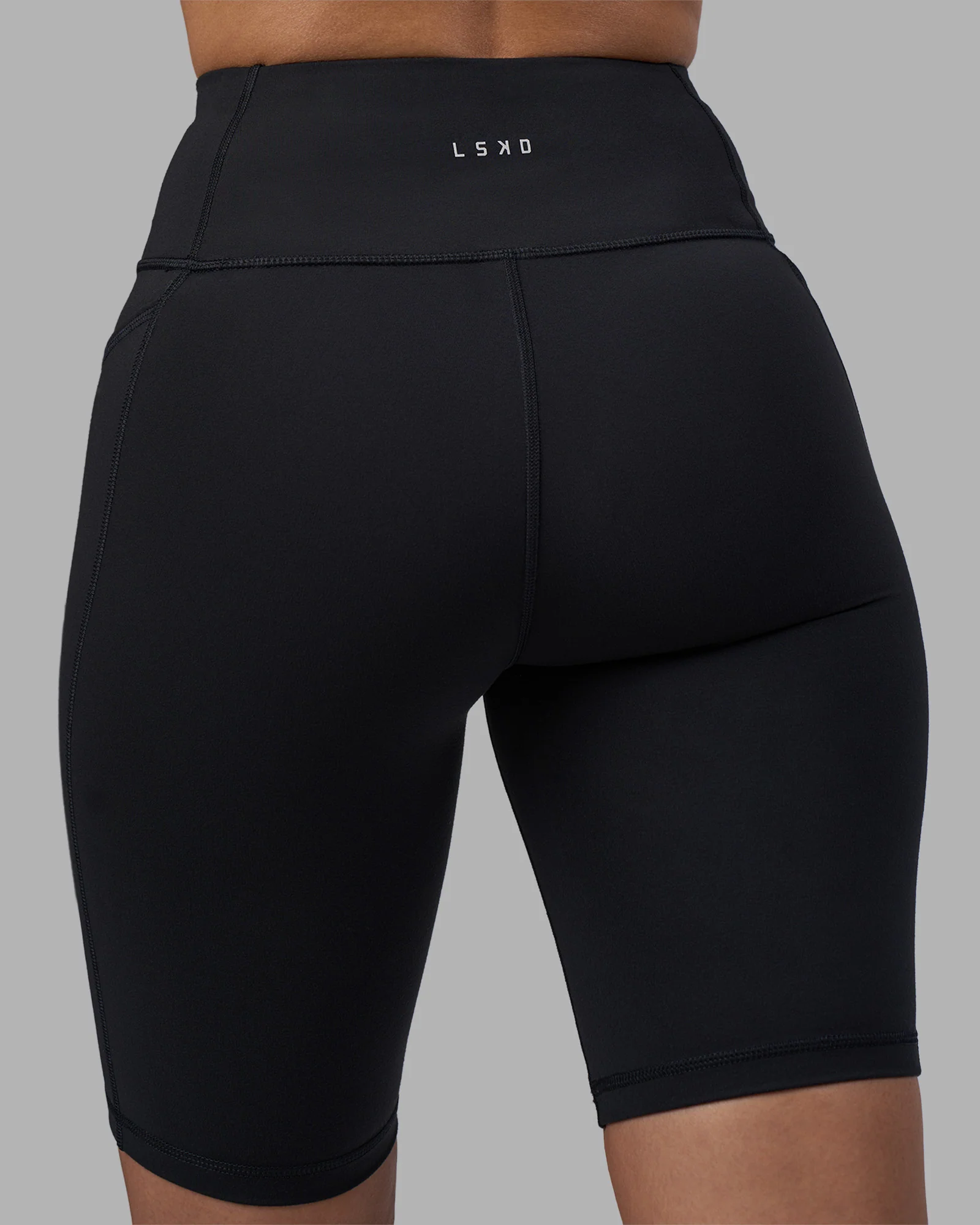 5693-rep-ultra-high-rise-9-short-pockets-black-power-cobalt-8.webp Rep Ultra High-Rise 9" Short Pockets - Black-Power Cobalt