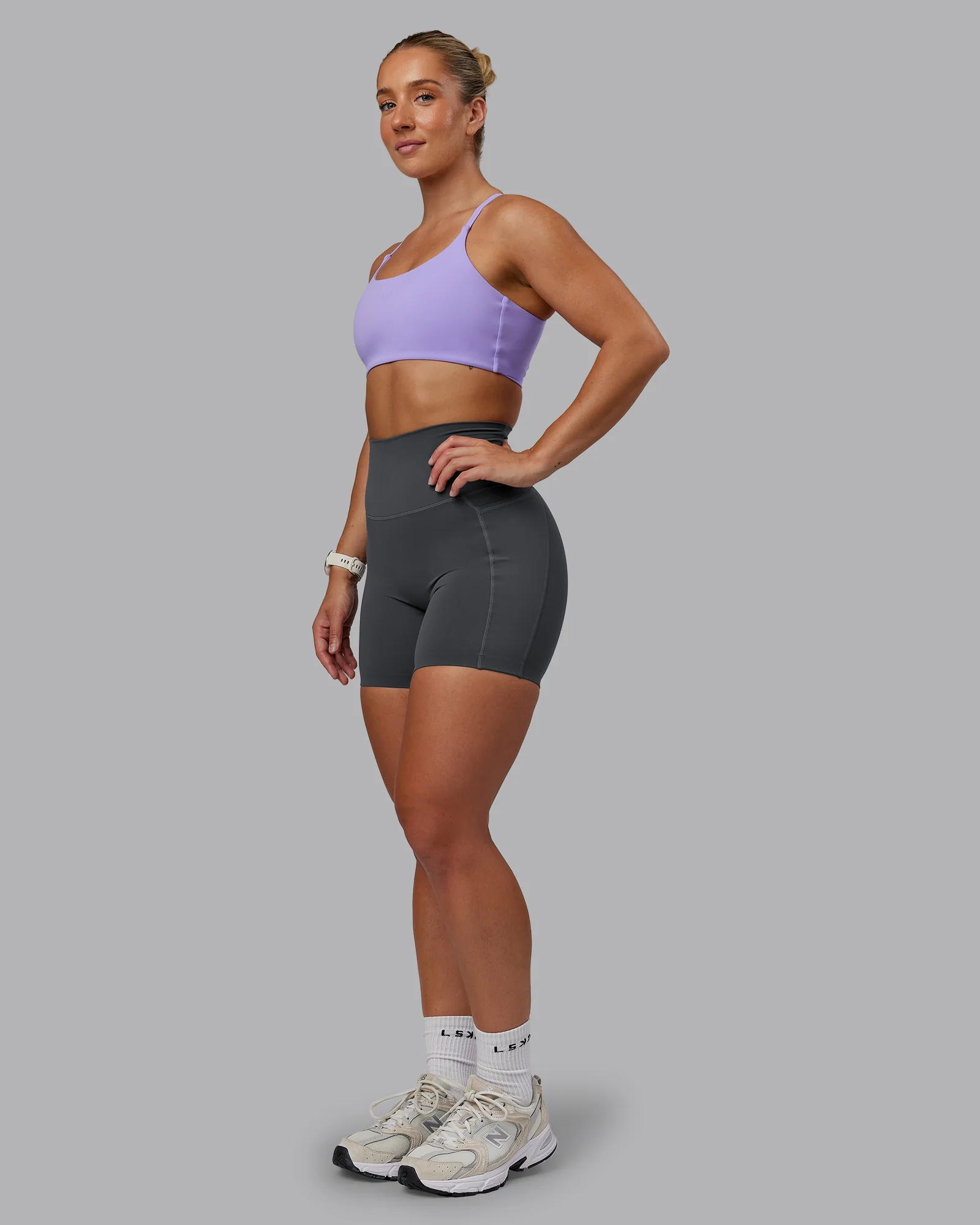 Elixir Ultra High-Rise 6" Short Pockets - Dark Storm
