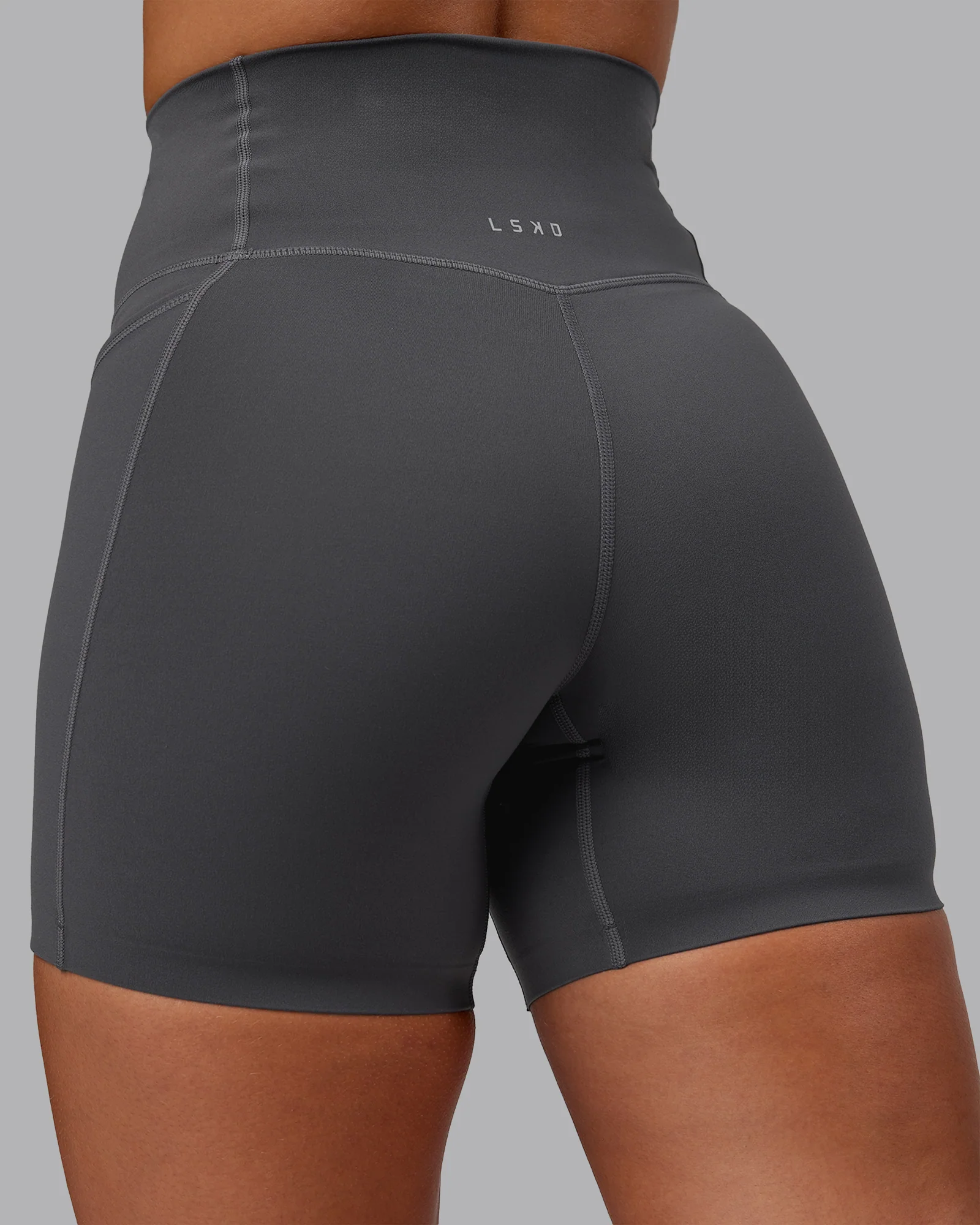 Elixir Ultra High-Rise 6" Short Pockets - Dark Storm