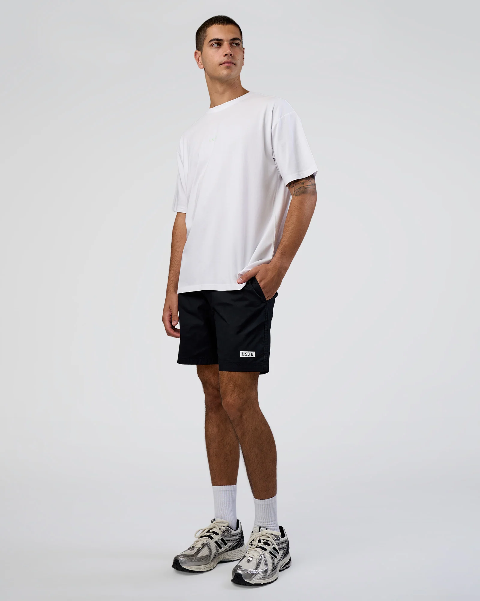 5724-together-we-rise-flxcotton-oversized-tee-white-solar-lime-5.webp Together We Rise FLXCotton Oversized Tee - White-Solar Lime