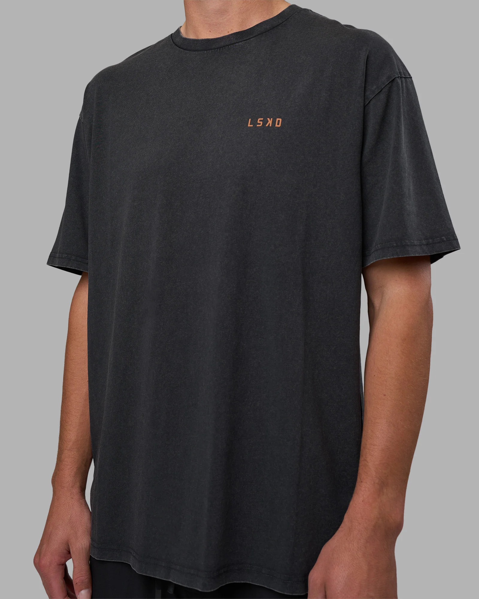 5733-unisex-strike-through-flxcotton-tee-oversize-black-washed-cantaloupe-7.webp Unisex Strike Through FLXCotton Tee Oversize - Black Washed-Cantaloupe