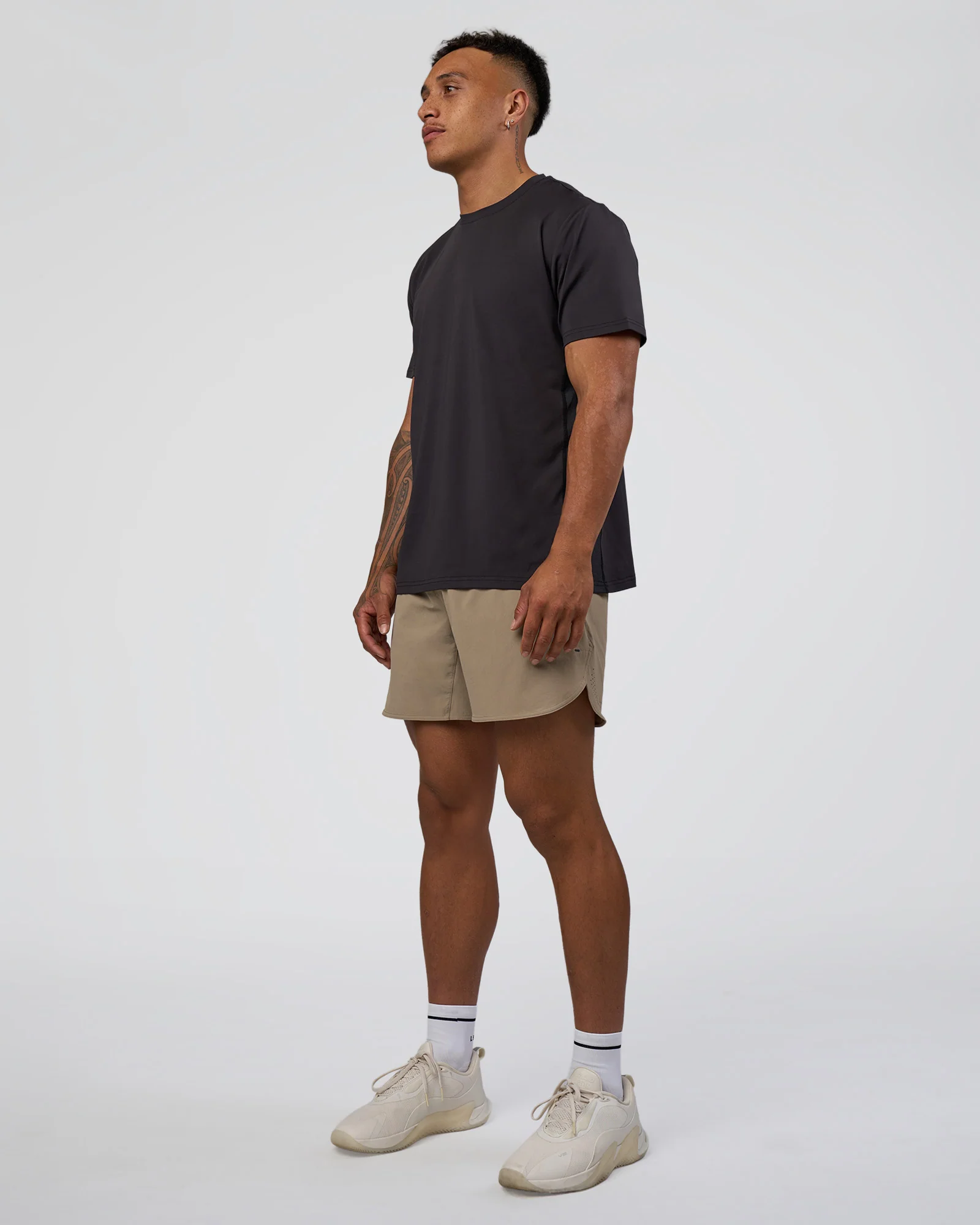 5742-airtrack-tee-black-5.webp AirTrack Tee - Black