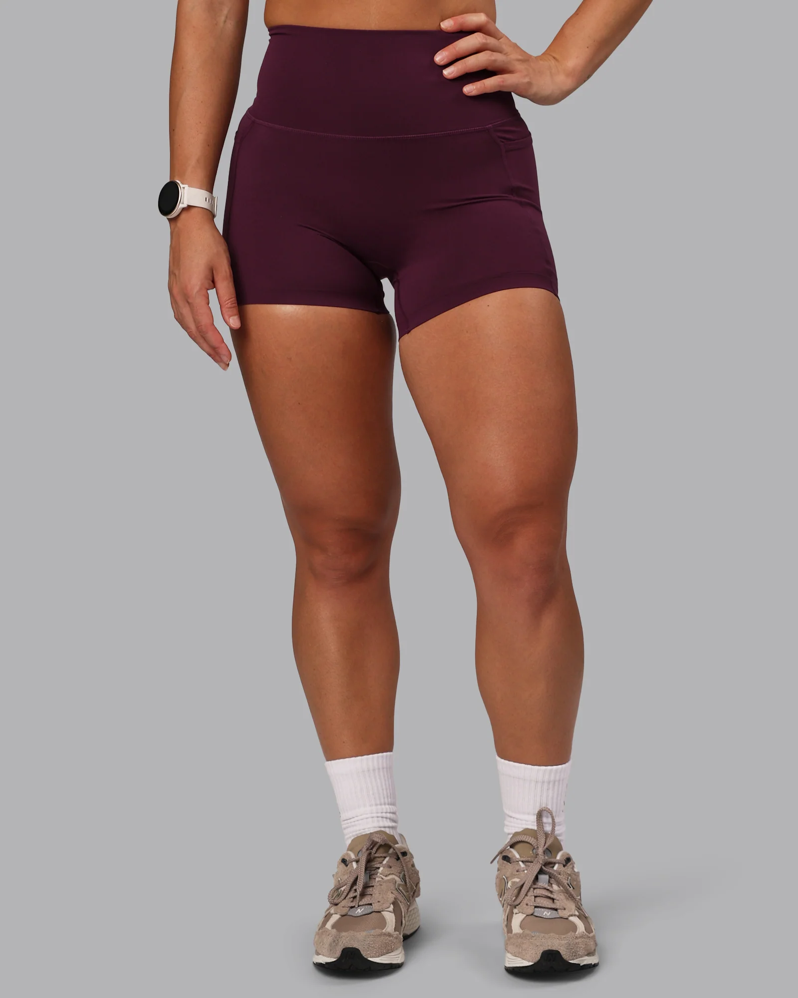 Elixir Ultra High-Rise 4" Short Pockets - Cherry Lacquer