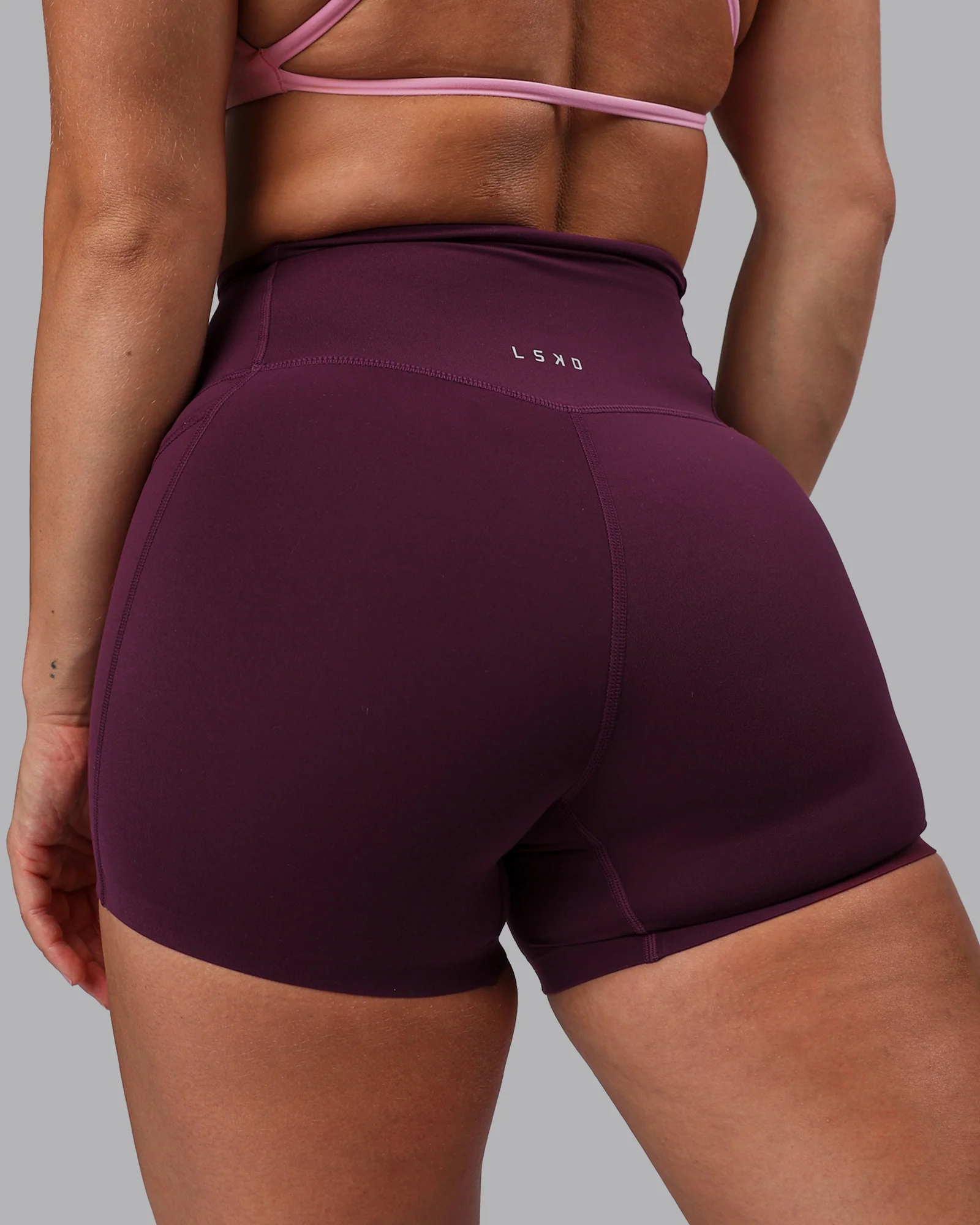 Elixir Ultra High-Rise 4" Short Pockets - Cherry Lacquer