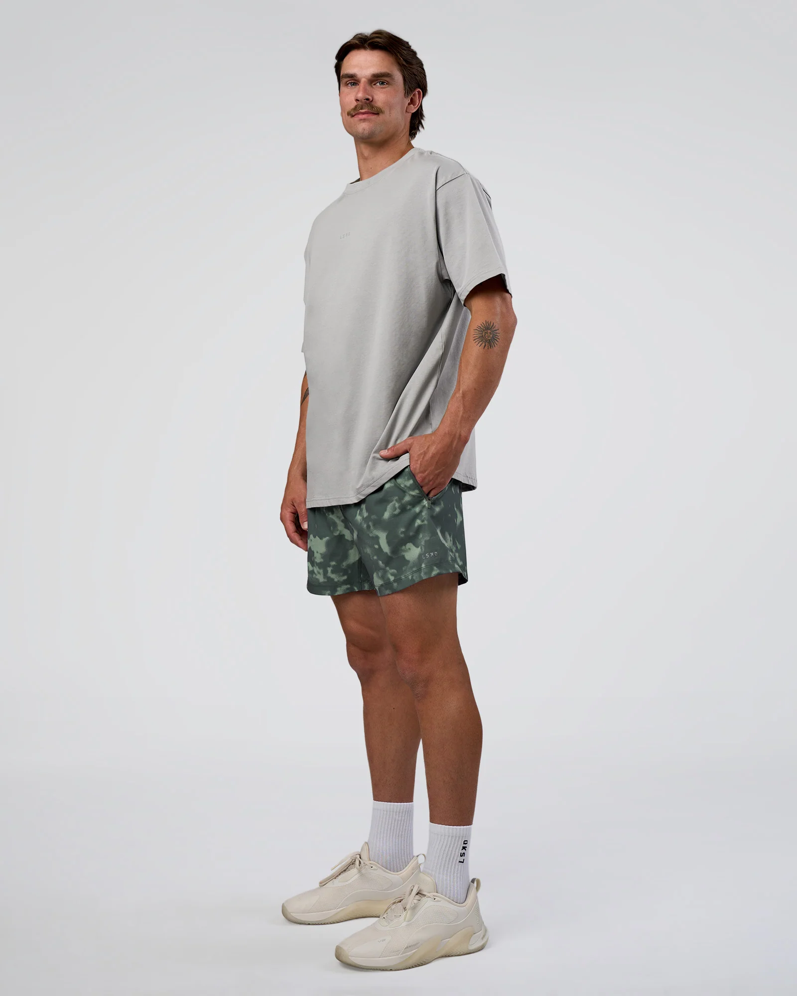 5794-rep-5-performance-short-washed-camo-carbon-3.webp Rep 5" Performance Short - Washed Camo Carbon