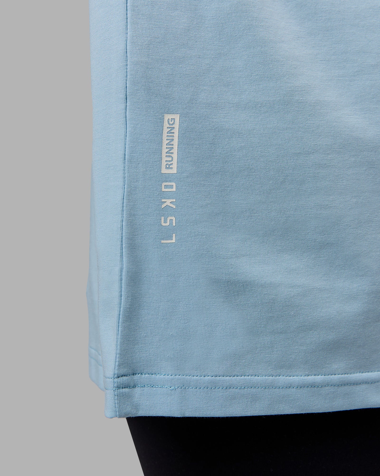5802-just-keep-running-flxcotton-tee-oversize-glacial-blue-off-white-6.jpg Just Keep Running FLXCotton Tee Oversize - Glacial Blue-Off White