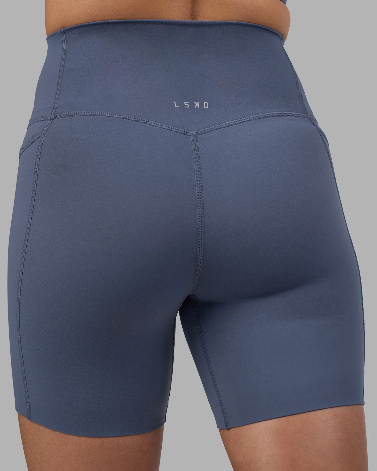 Elixir Ultra High-Rise 6" Short Pockets - Night Shadow