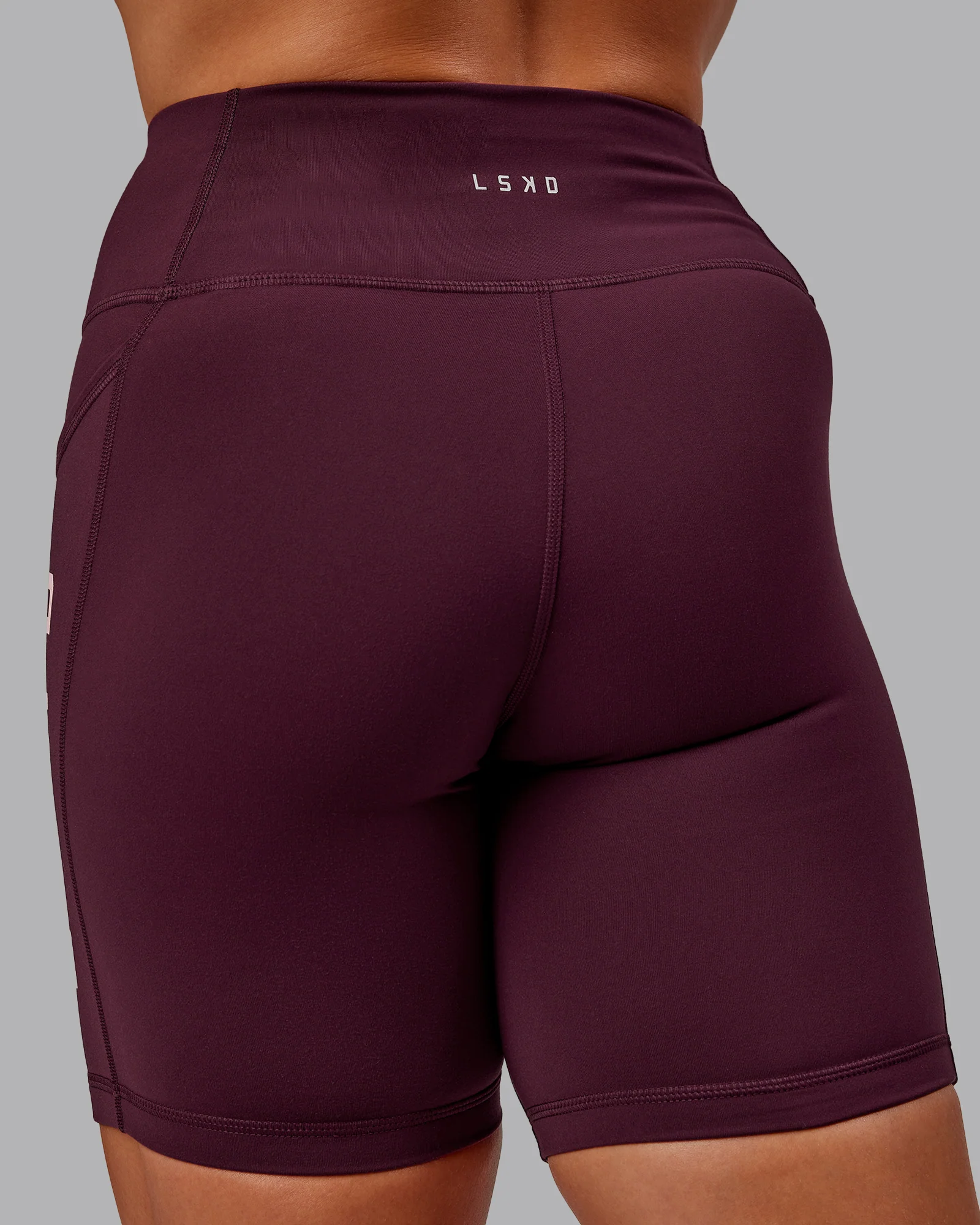 5892-rep-ultra-high-rise-6-short-pockets-cherry-lacquer-marshmallow-8.webp Rep Ultra High-Rise 6" Short Pockets - Cherry Lacquer-Marshmallow