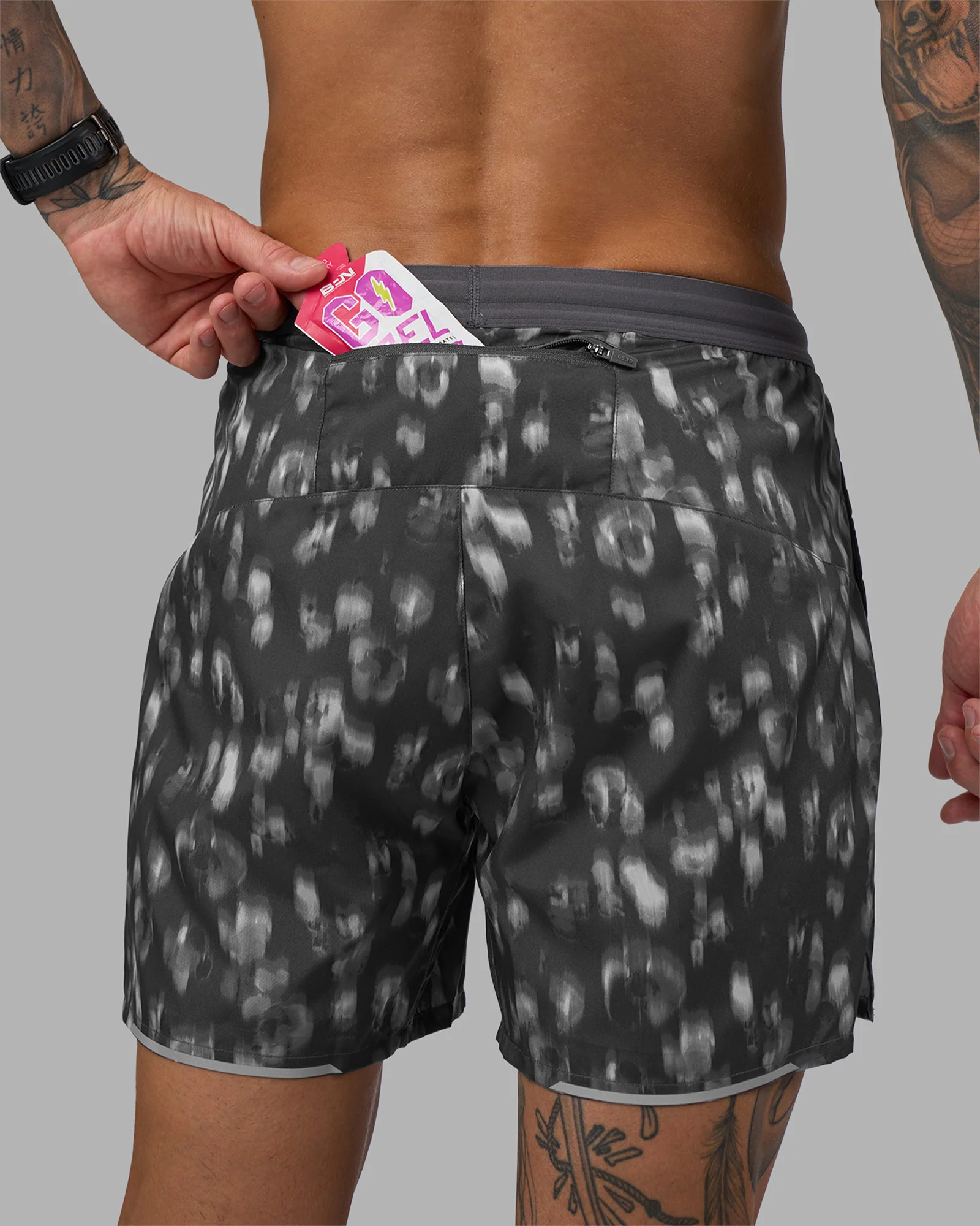 590-pace-5-lined-running-short-markings-dark-storm-print-4.webp Pace 5" Lined Running Short - Markings Dark Storm Print
