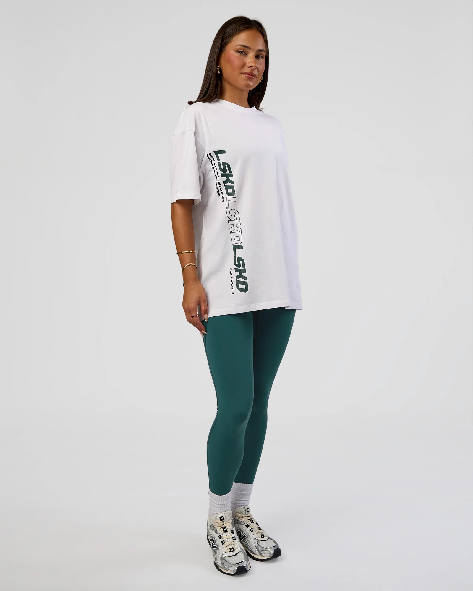 6001-nothing-is-impossible-flxcotton-oversized-tee-white-vital-green-5.webp Nothing Is Impossible FLXCotton Oversized Tee - White-Vital Green
