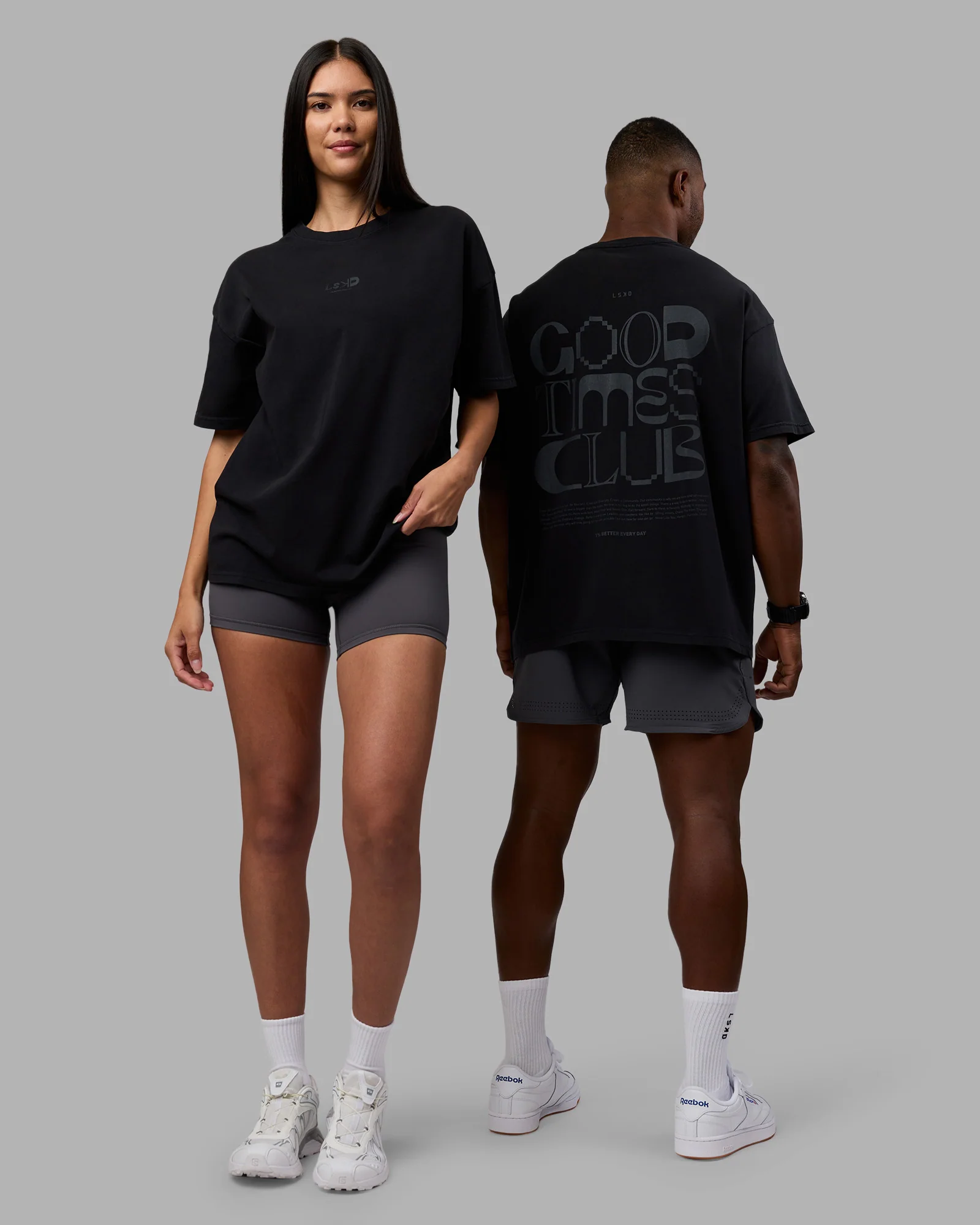 6063-variation-heavyweight-flxcotton-oversized-tee-black-black-1.webp Variation Heavyweight FLXCotton Oversized Tee - Black-Black