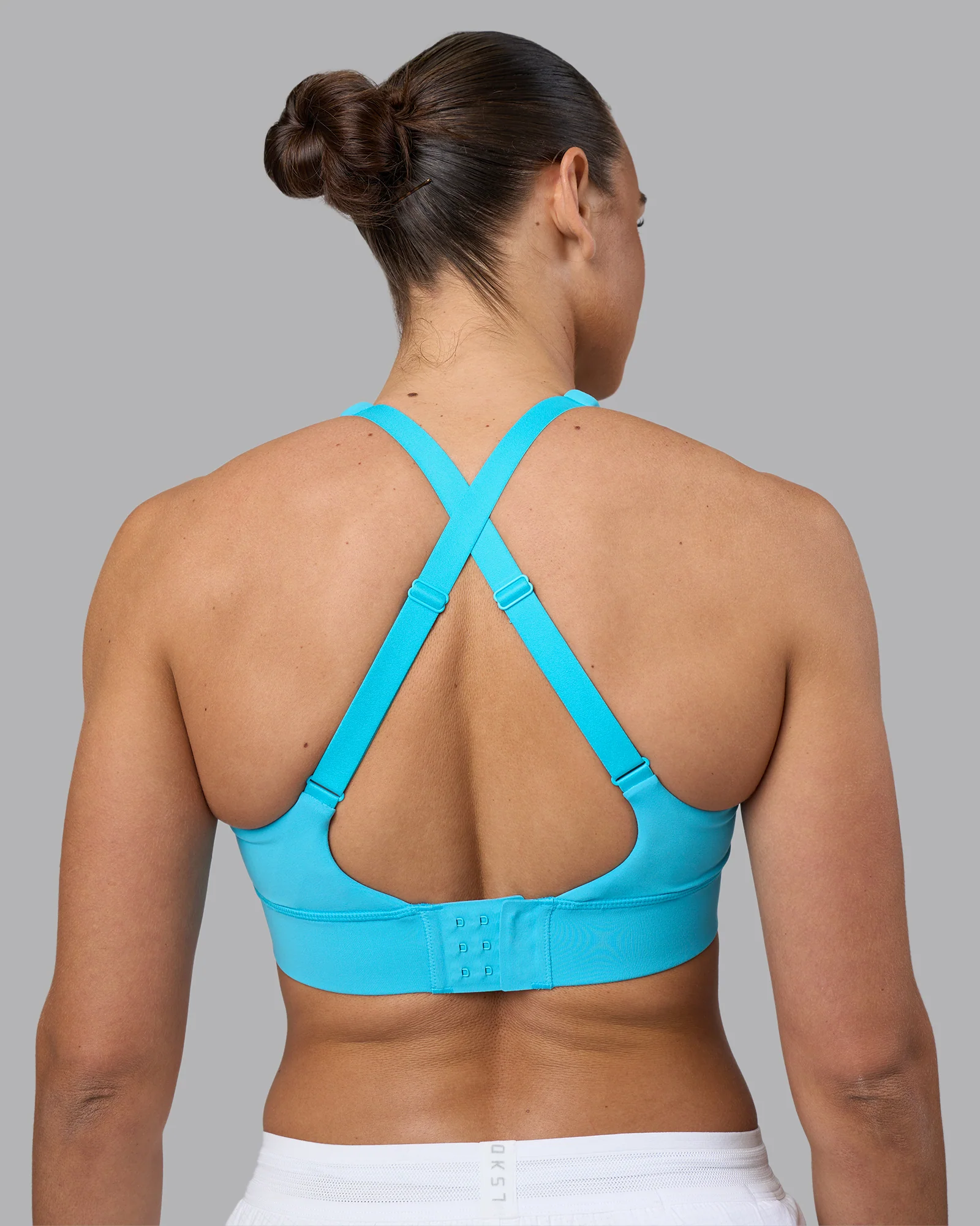 6090-accelerate-sports-bra-blue-atoll-8.webp Accelerate Sports Bra - Blue Atoll