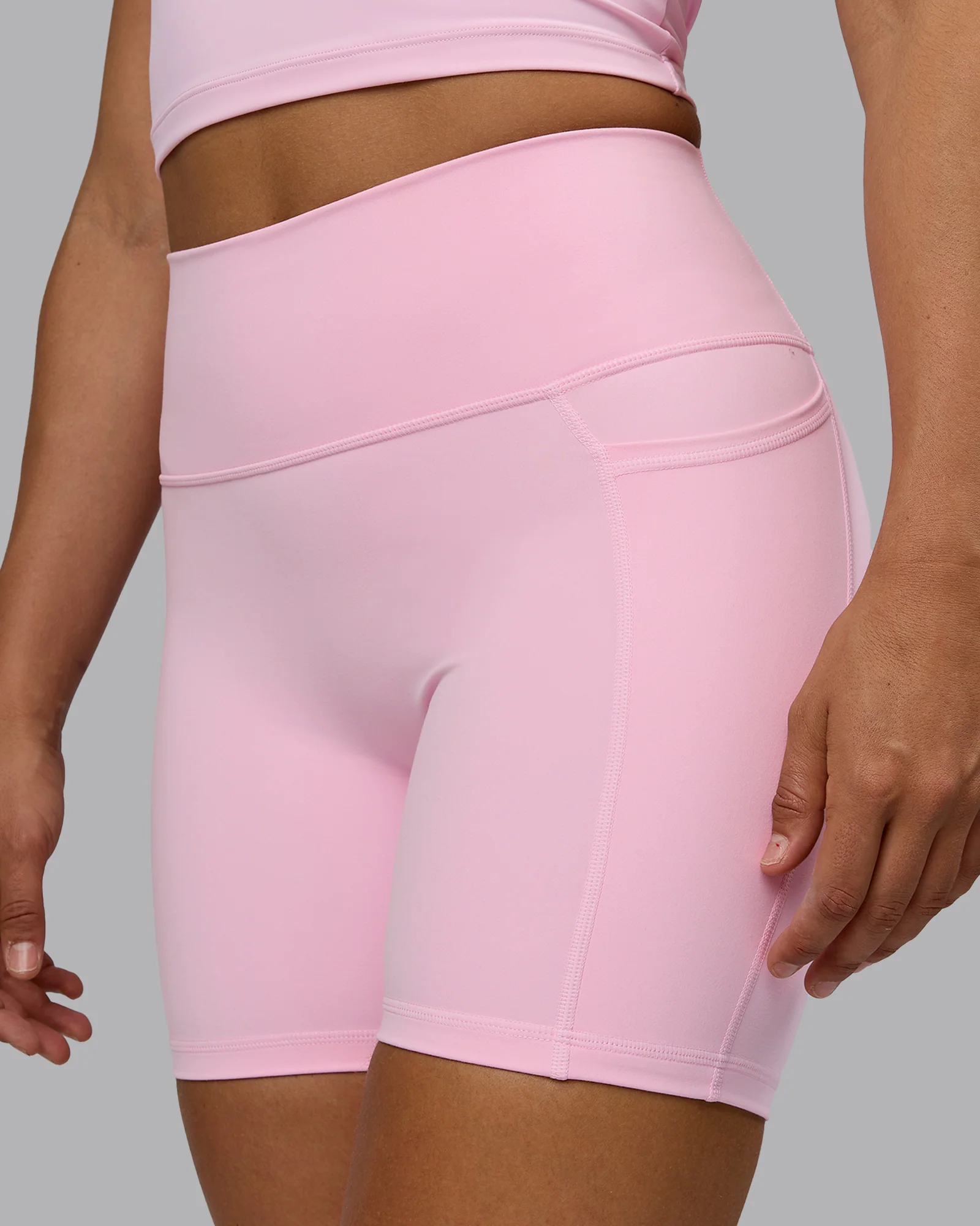 Fusion Ultra High-Rise 6" Short Pockets - Pale Pink