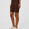 63-fusion-ultra-high-rise-9-short-pockets-hot-chocolate-7.webp Fusion Ultra High-Rise 9" Short Pockets - Hot Chocolate