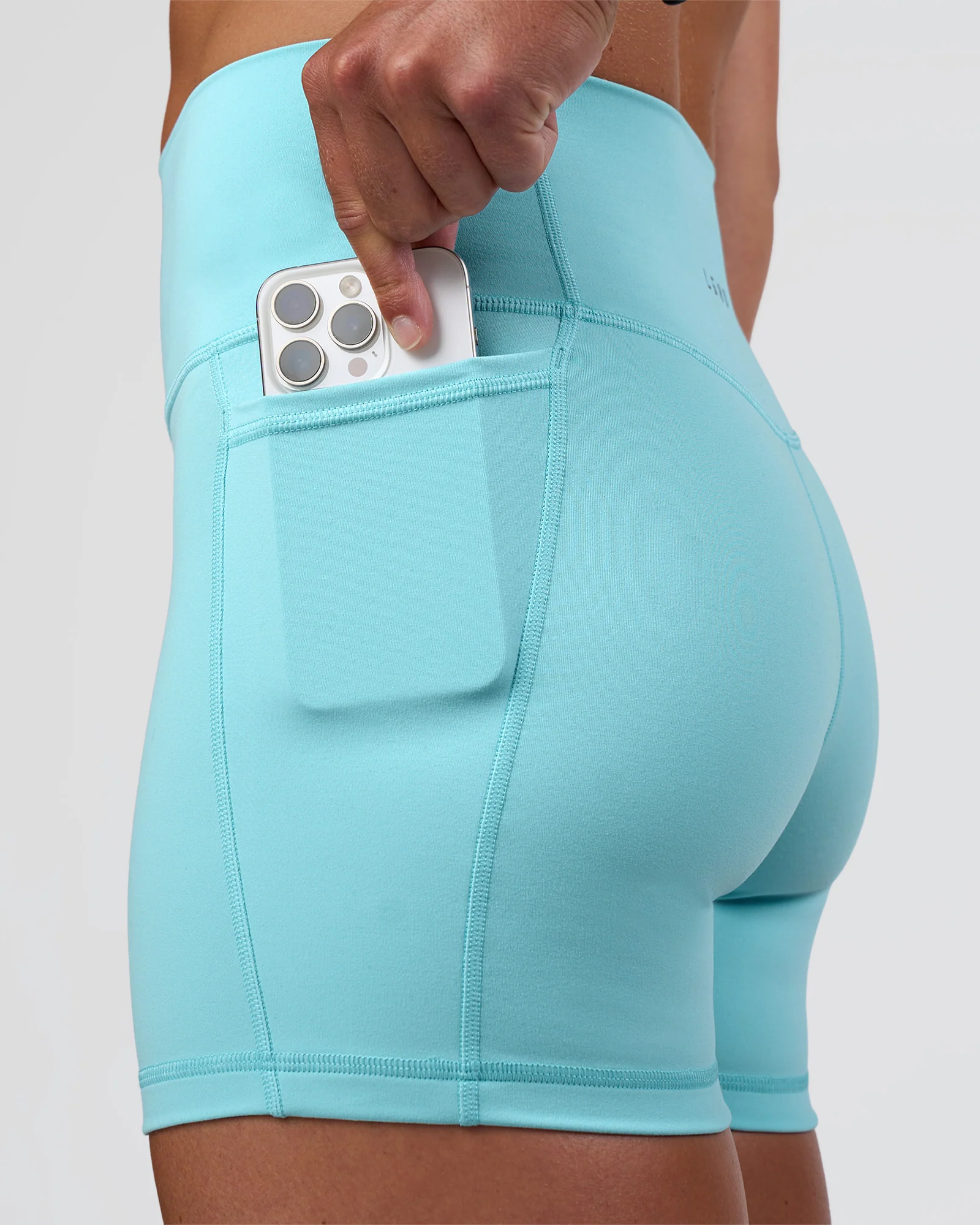 6340-fusion-ultra-high-rise-4-short-pockets-baltic-sea-1.webp Fusion Ultra High-Rise 4" Short Pockets - Baltic Sea