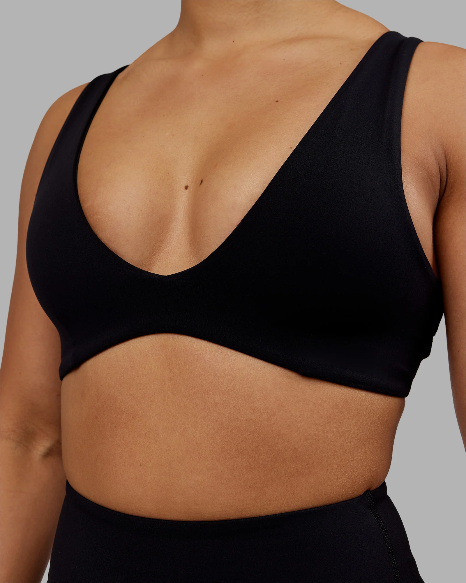 Reform Sports Bra - Black