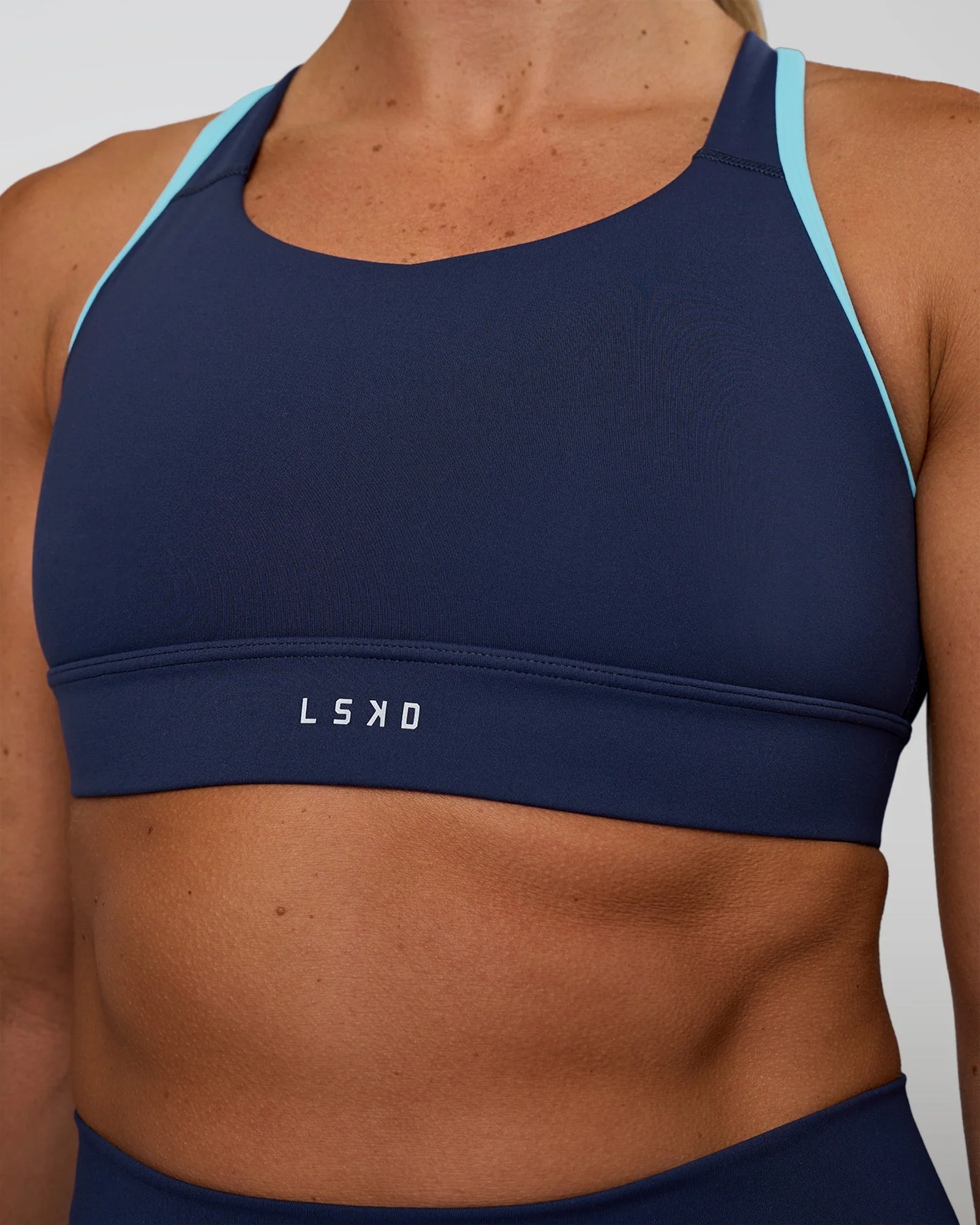 Distinction Sports Bra 2.0 - Future Navy-Baltic Sea