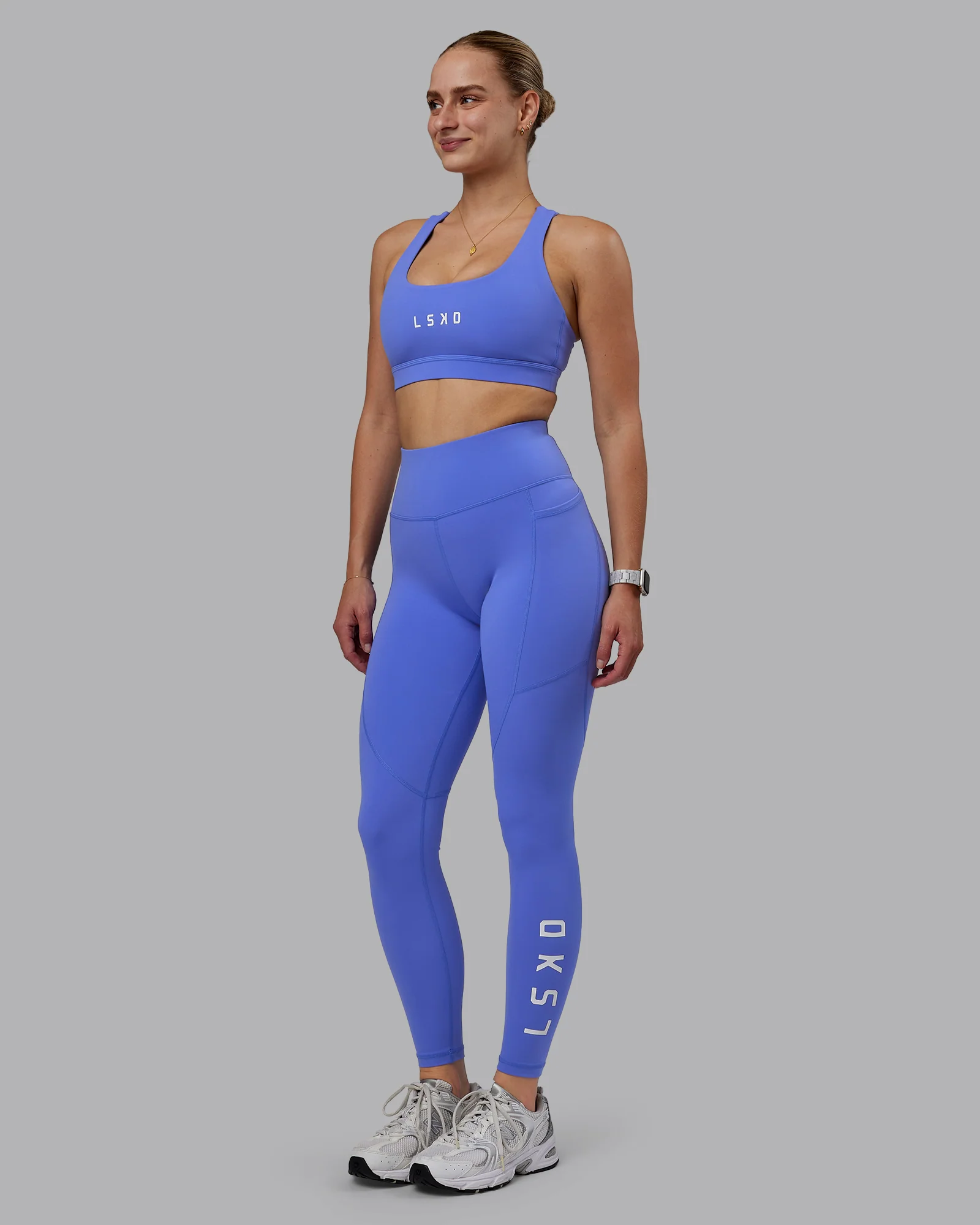 6687-rep-ultra-high-rise-full-length-legging-pockets-baja-blue-white-1.webp Rep Ultra High-Rise Full Length Legging Pockets - Baja Blue-White