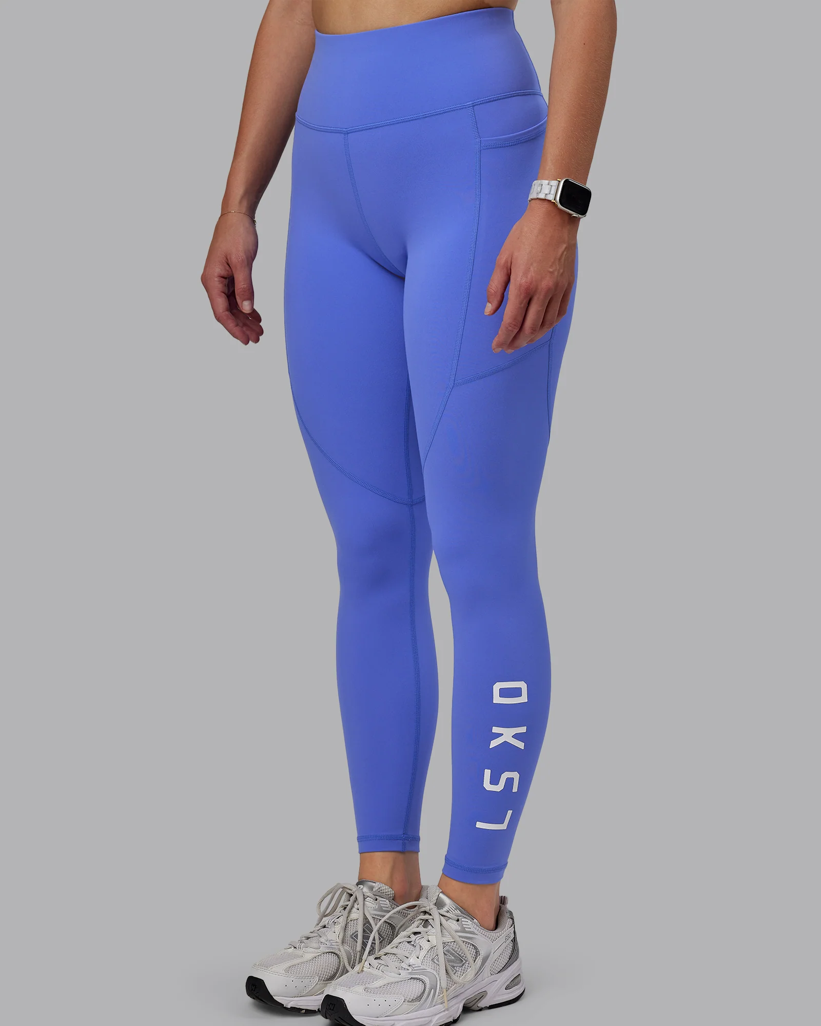 6687-rep-ultra-high-rise-full-length-legging-pockets-baja-blue-white-5.webp Rep Ultra High-Rise Full Length Legging Pockets - Baja Blue-White