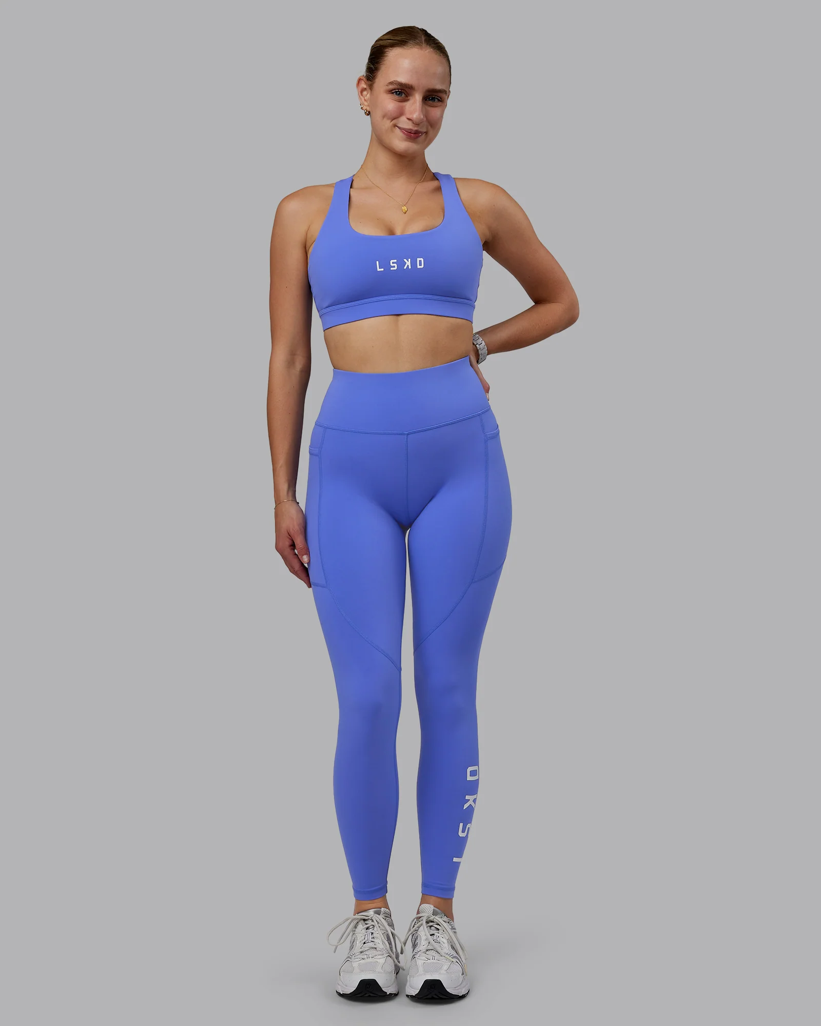 6687-rep-ultra-high-rise-full-length-legging-pockets-baja-blue-white-6.webp Rep Ultra High-Rise Full Length Legging Pockets - Baja Blue-White