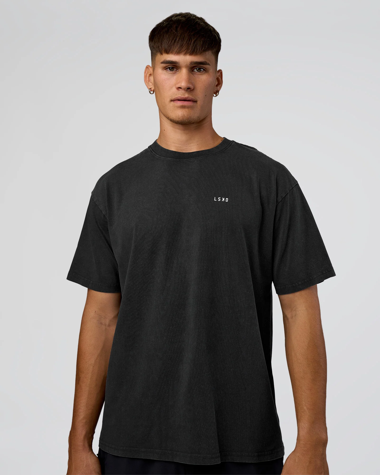 6777-we-love-this-flxcotton-oversized-tee-black-washed-white-2.webp We Love This FLXCotton Oversized Tee - Black Washed-White